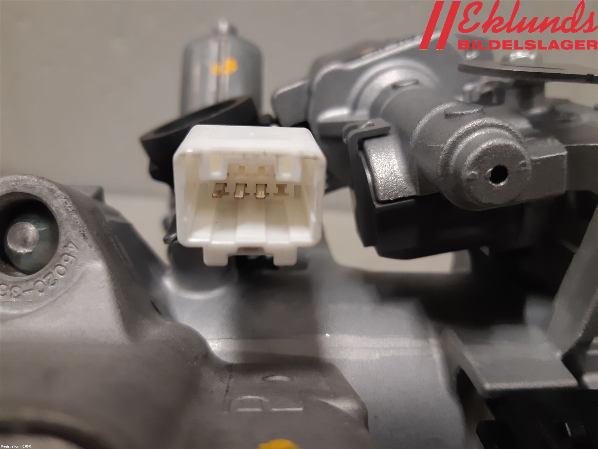 Toyota CAMRY 19-24 Rattaxelaggregat