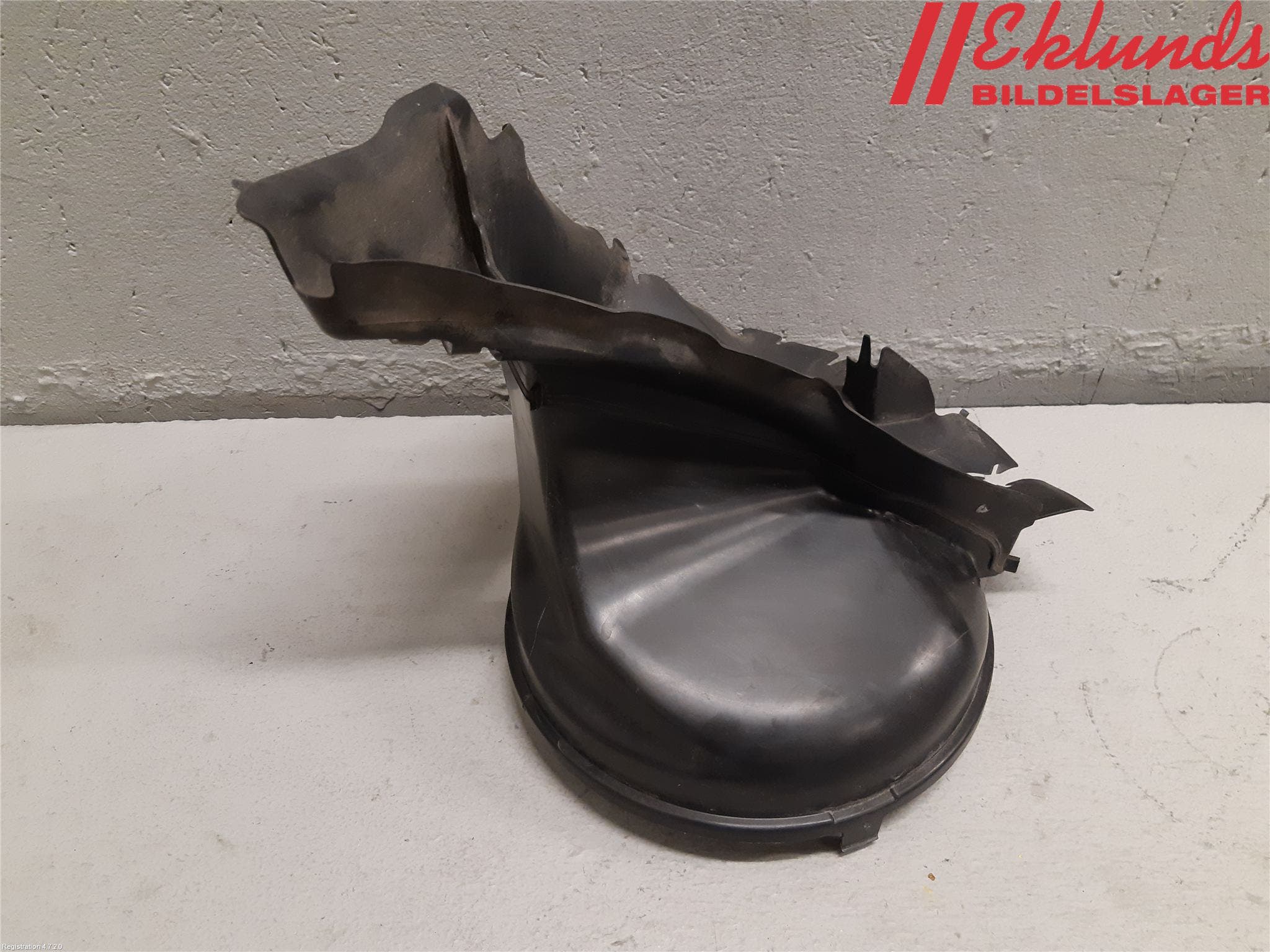 Volvo XC90/RECHARGE 16- Deflektor Plåt-Plast Kylning