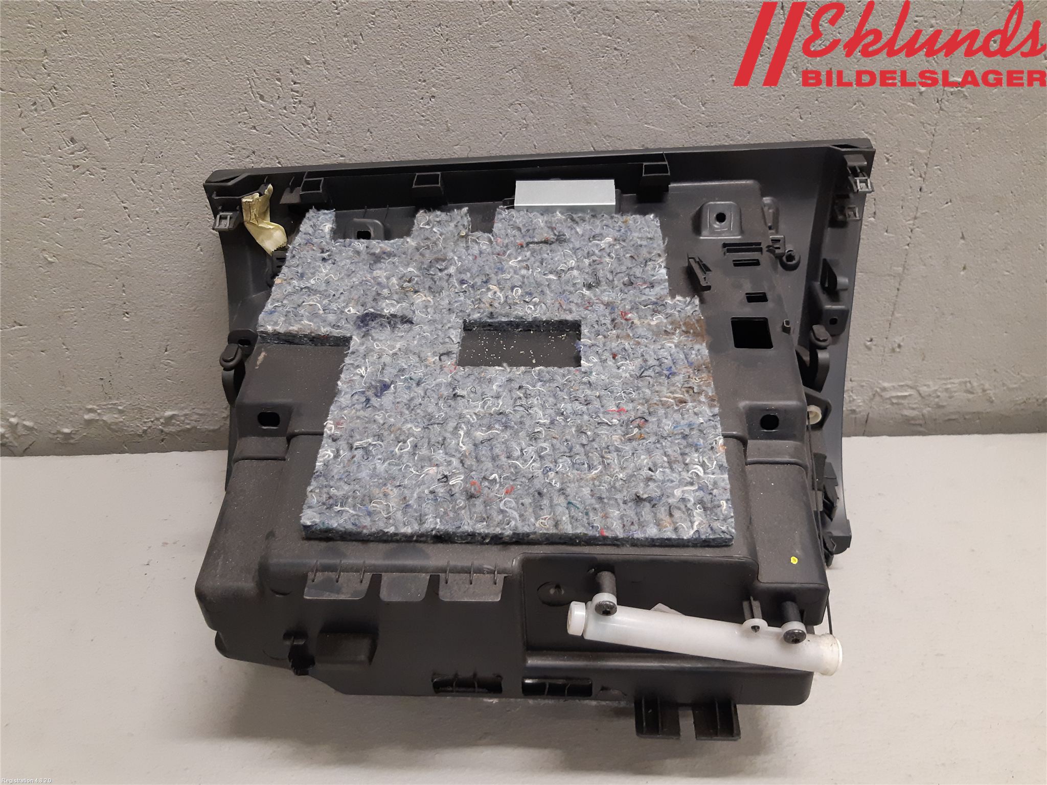 Volvo V60 14-18 Handskfacklucka