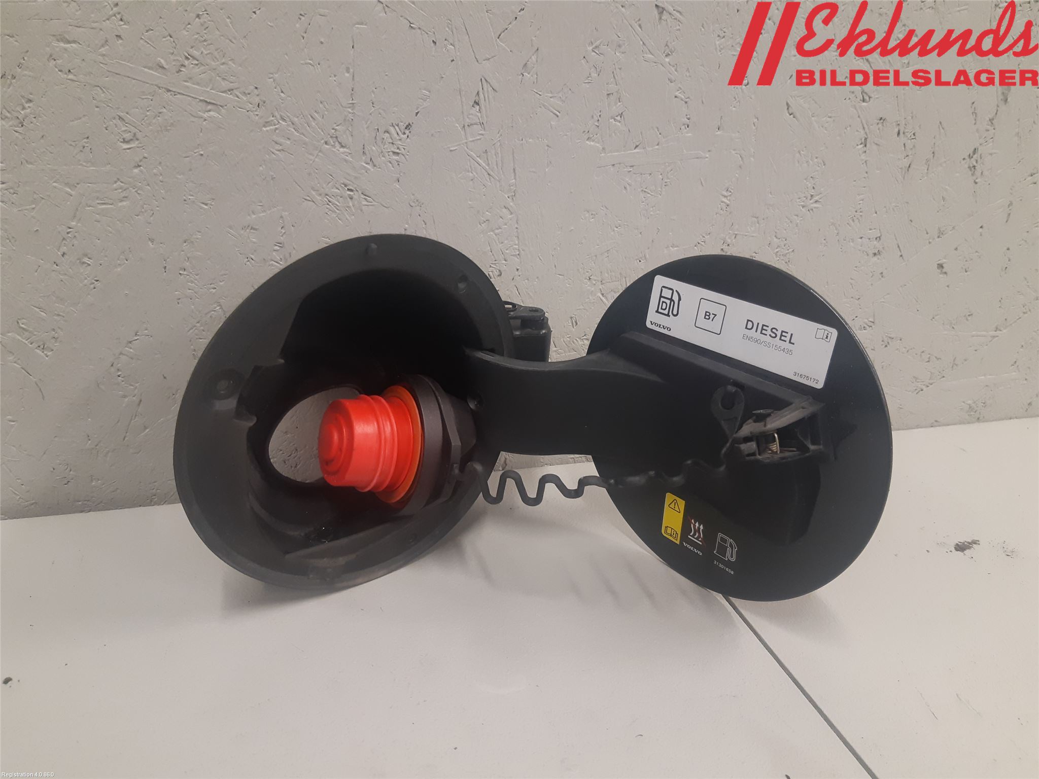 Volvo XC60 14-17 Tanklucka