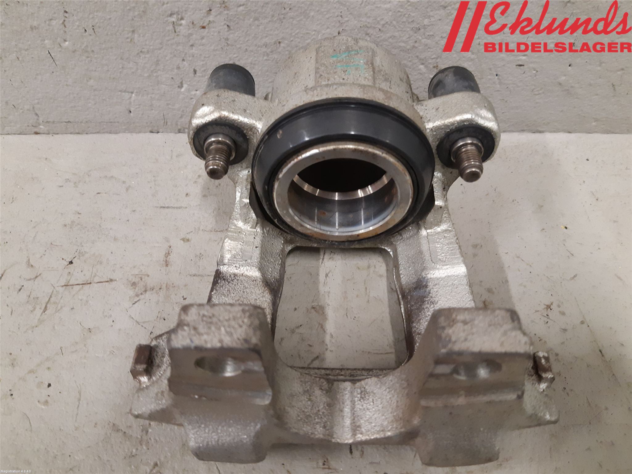 BMW 1 F20/F21 11-19 Bromsok Fram Vänster