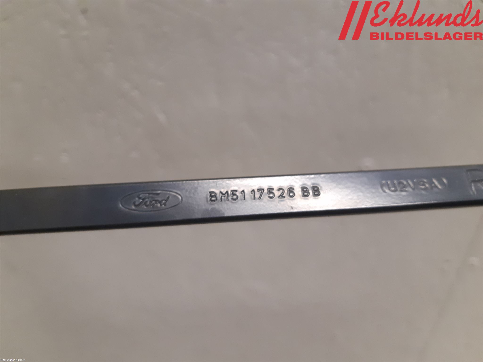 Ford FOCUS 11-14 Torkararm Armar Vindruta