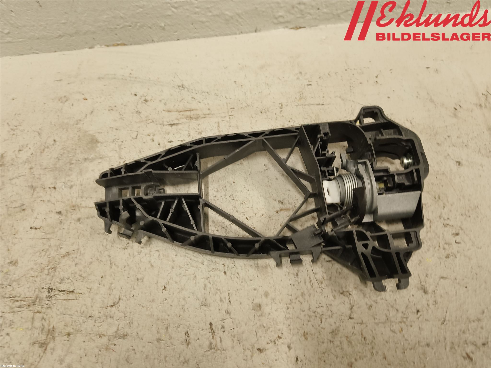 Audi A6 F2/C8 19- Dörrhandtag Yttre Hö