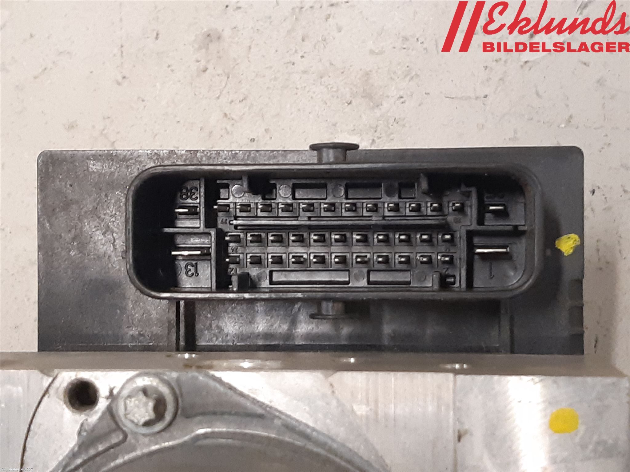 Mercedes-Benz MB E-KLASS (W212) 09-16 Abs Hydraulaggregat