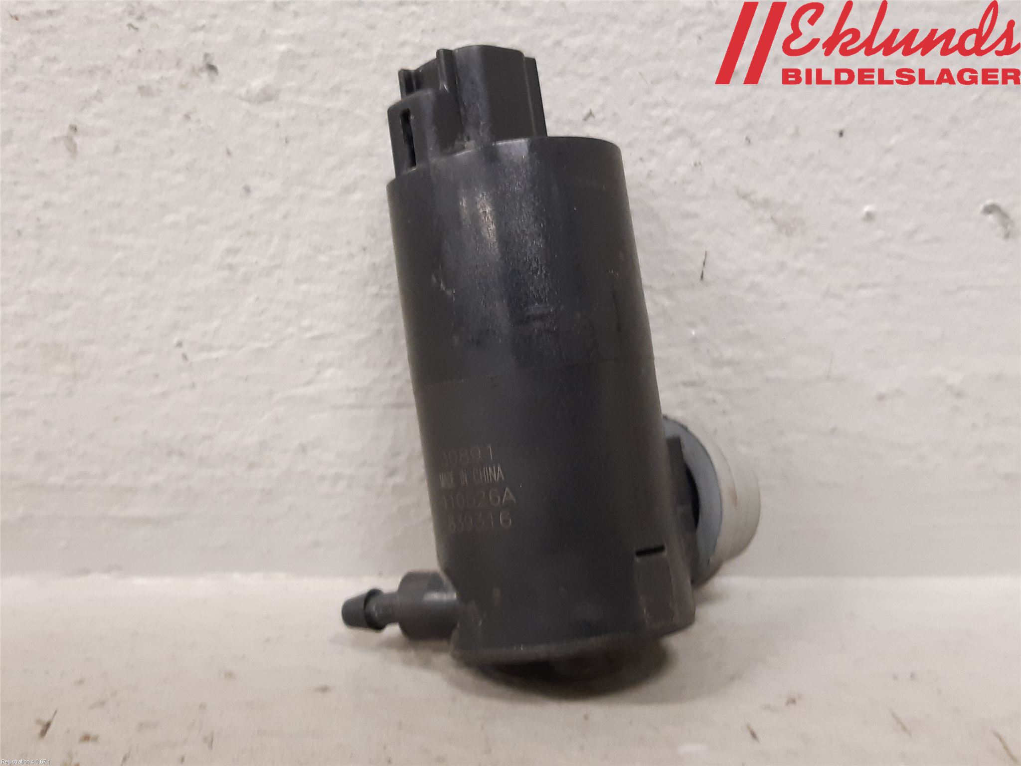Toyota AVENSIS 09-15 Spolarpump Baklucka