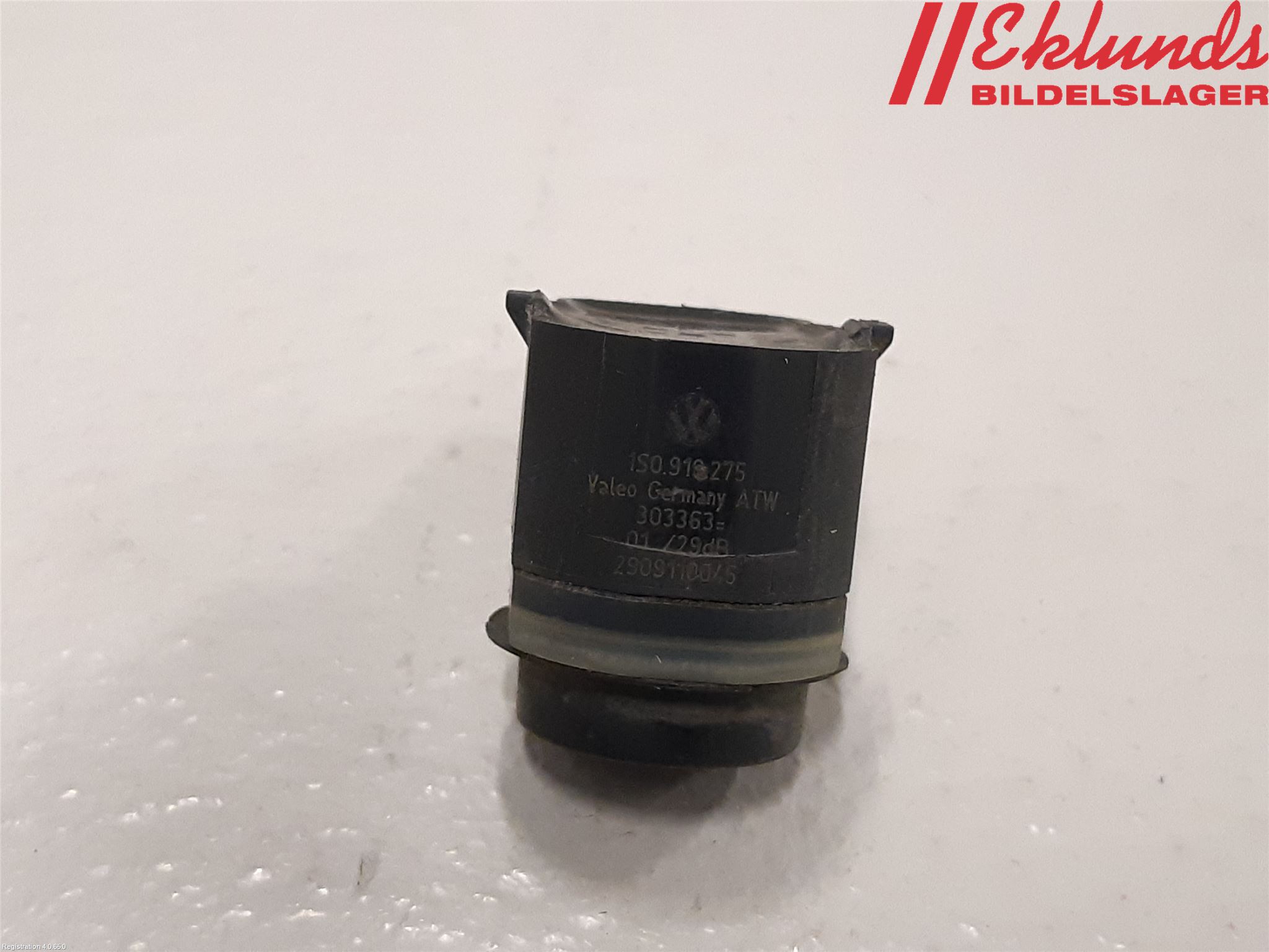 Volkswagen VW PASSAT 11-14 Parkeringshjälp Frontsensor