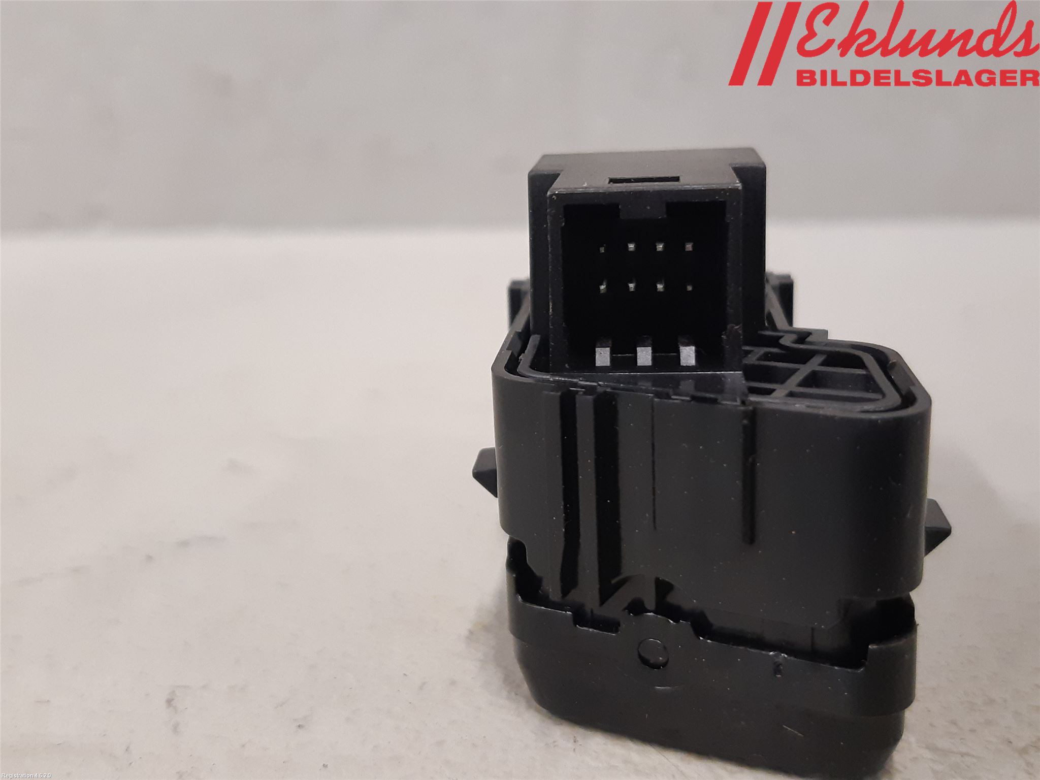 Volvo V90 CROSS COUNTRY 17->> Strömställare Stolminne