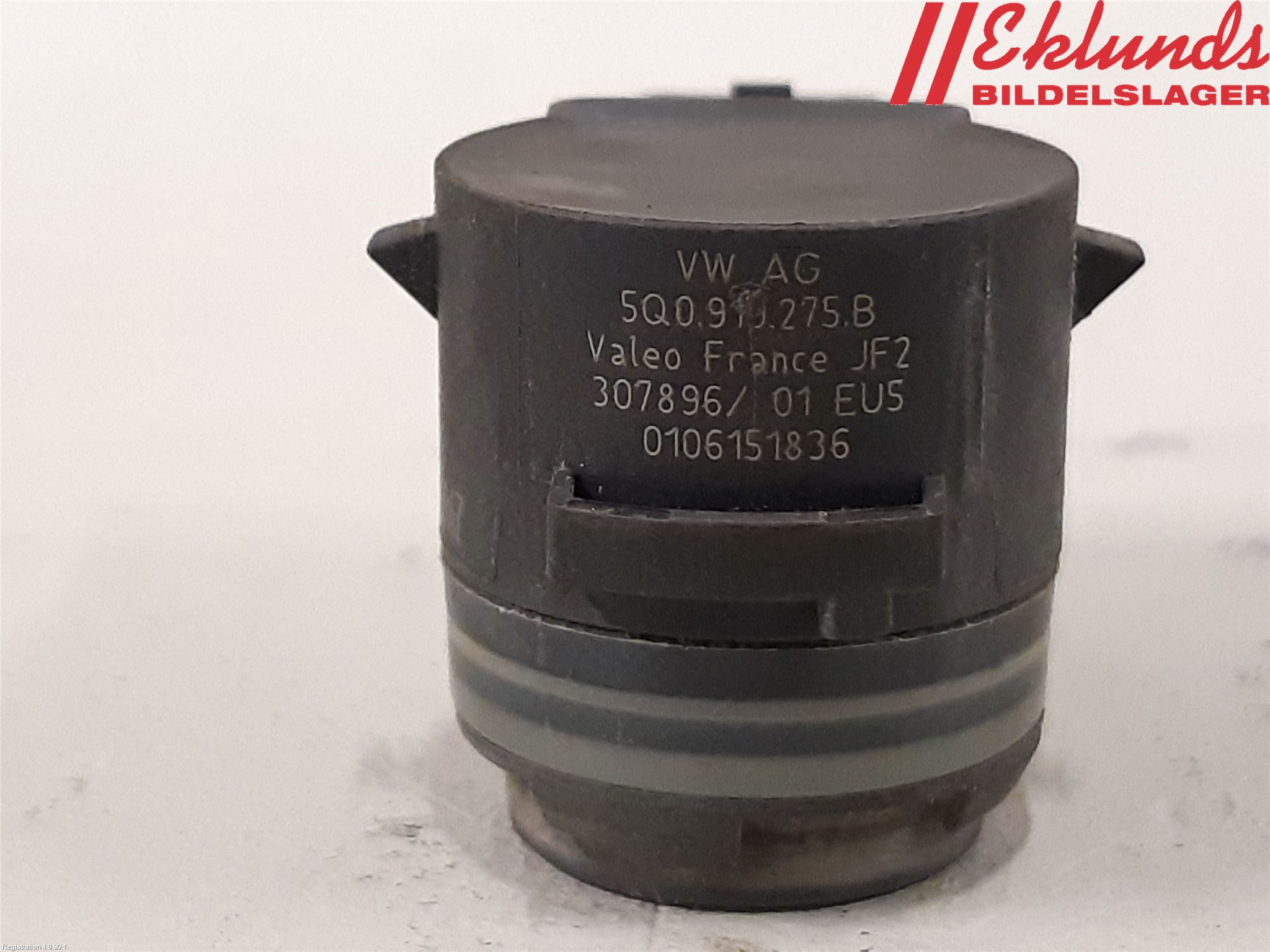 Volkswagen VW PASSAT 15-19 Parkeringshjälp Frontsensor