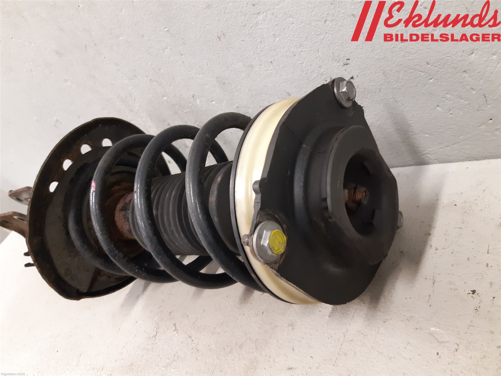 Nissan PULSAR Fjäderben Fram Vänster