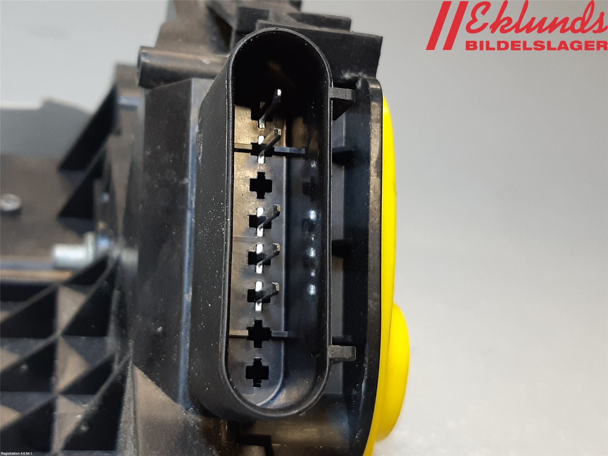 Ford TRANSIT SKÅP/BUSS 14-22 Låskista-Dörrlås