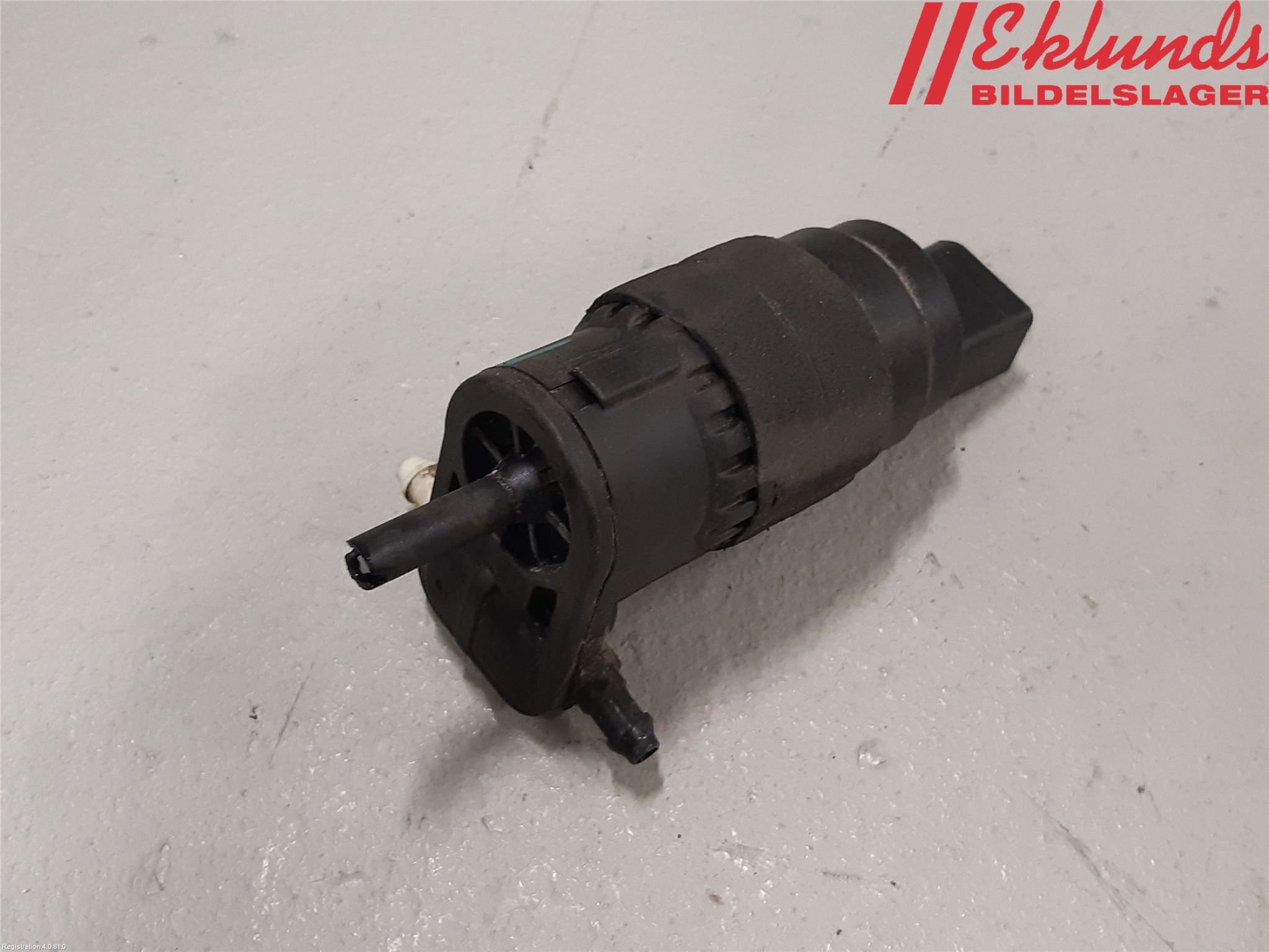 Audi A4 12-15 Spolarpump Vindruta