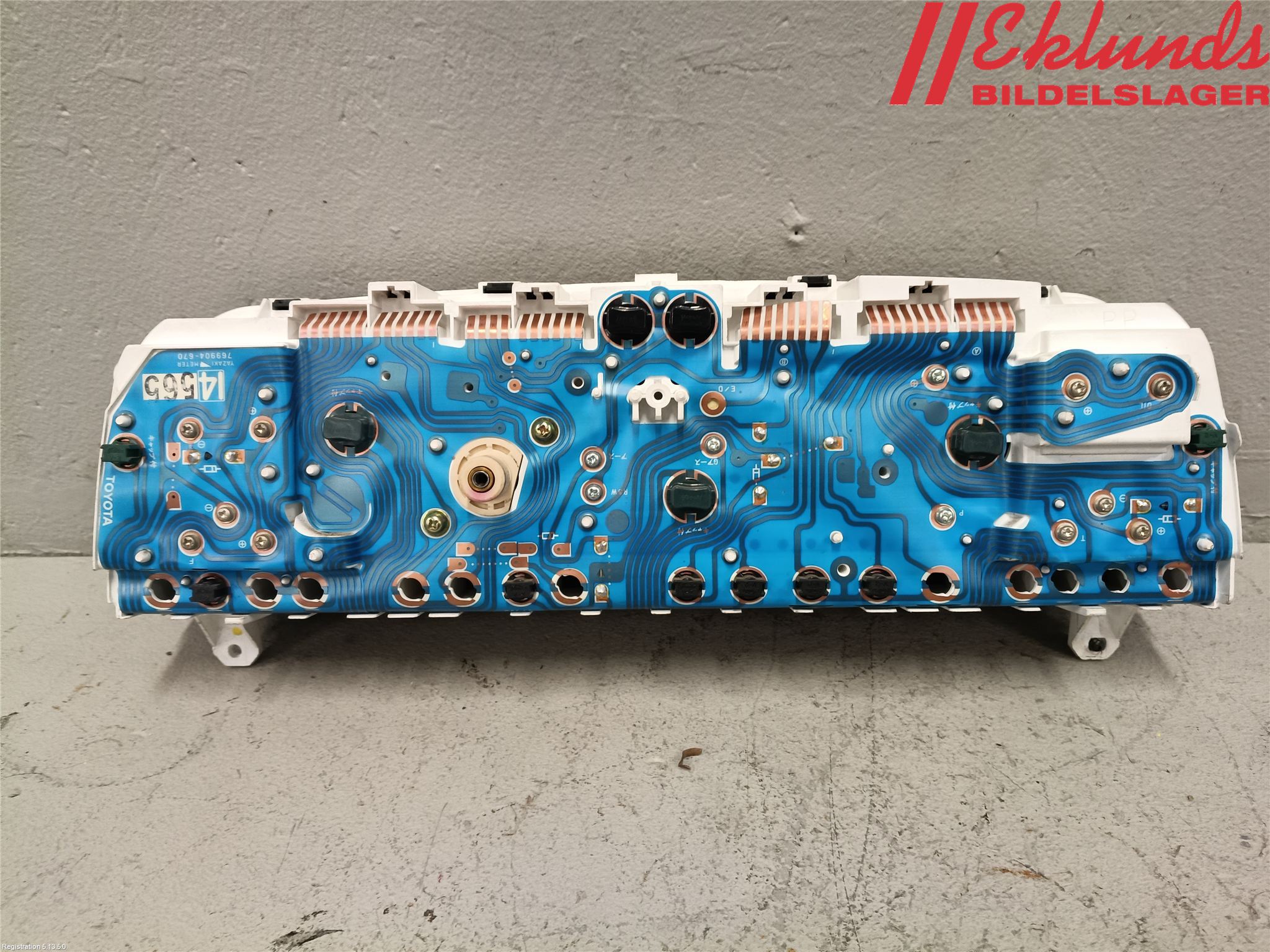 Volkswagen VW TARO       90-96 Instrument Komb