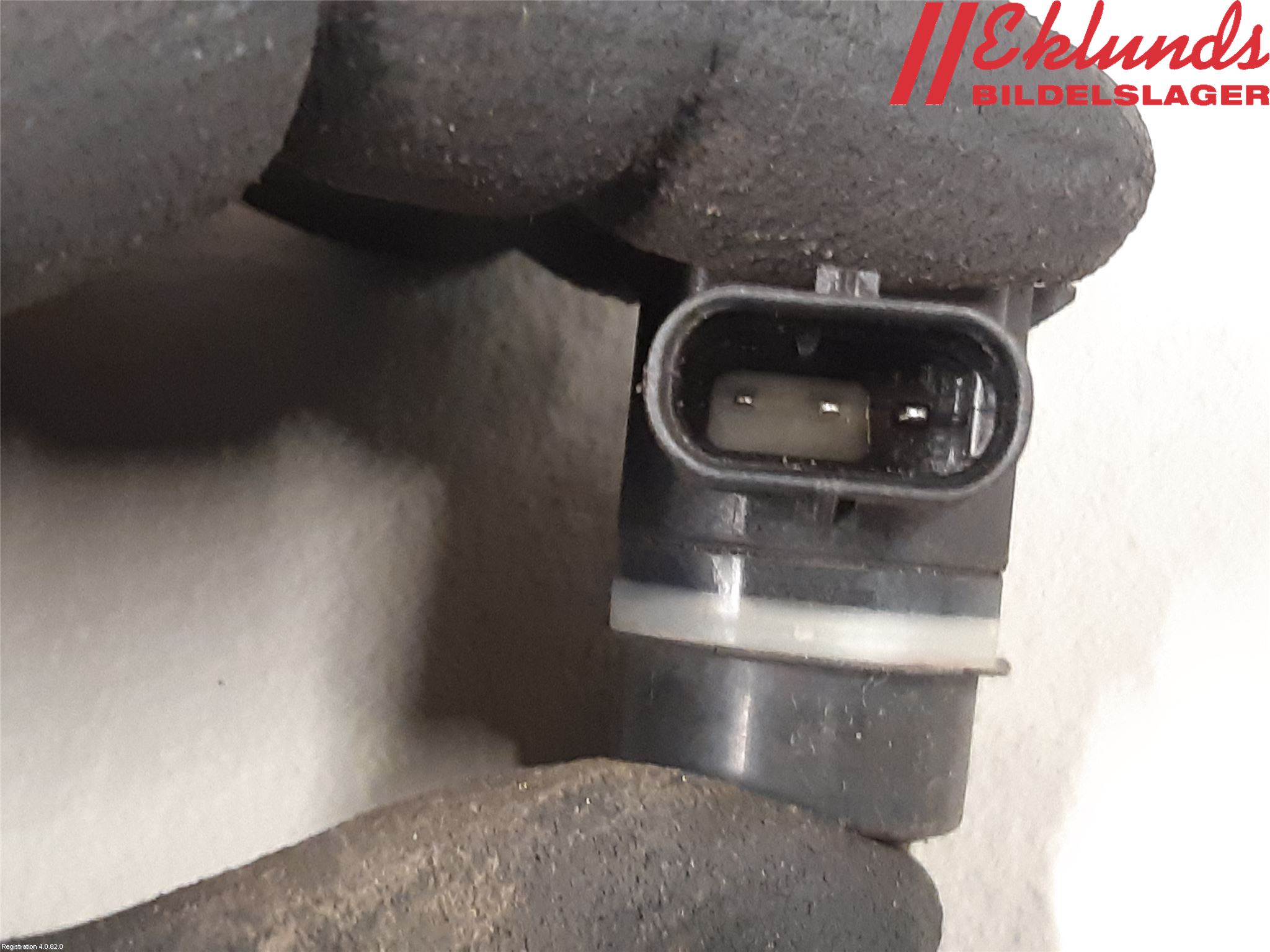 Skoda SUPERB 09-15 Parkeringshjälp Frontsensor