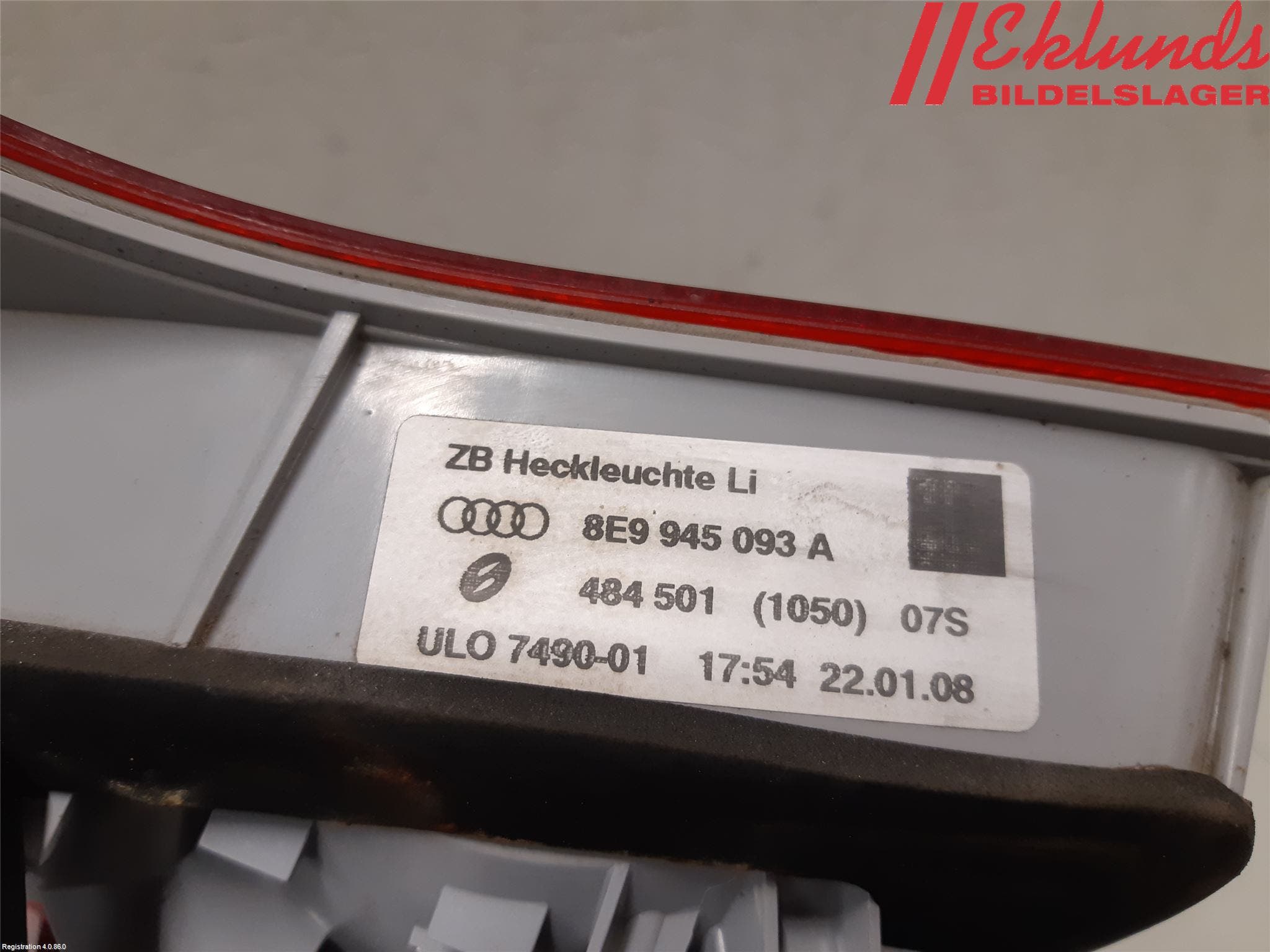 Audi A4/S4 05-07 Bakljus Lucka Vä