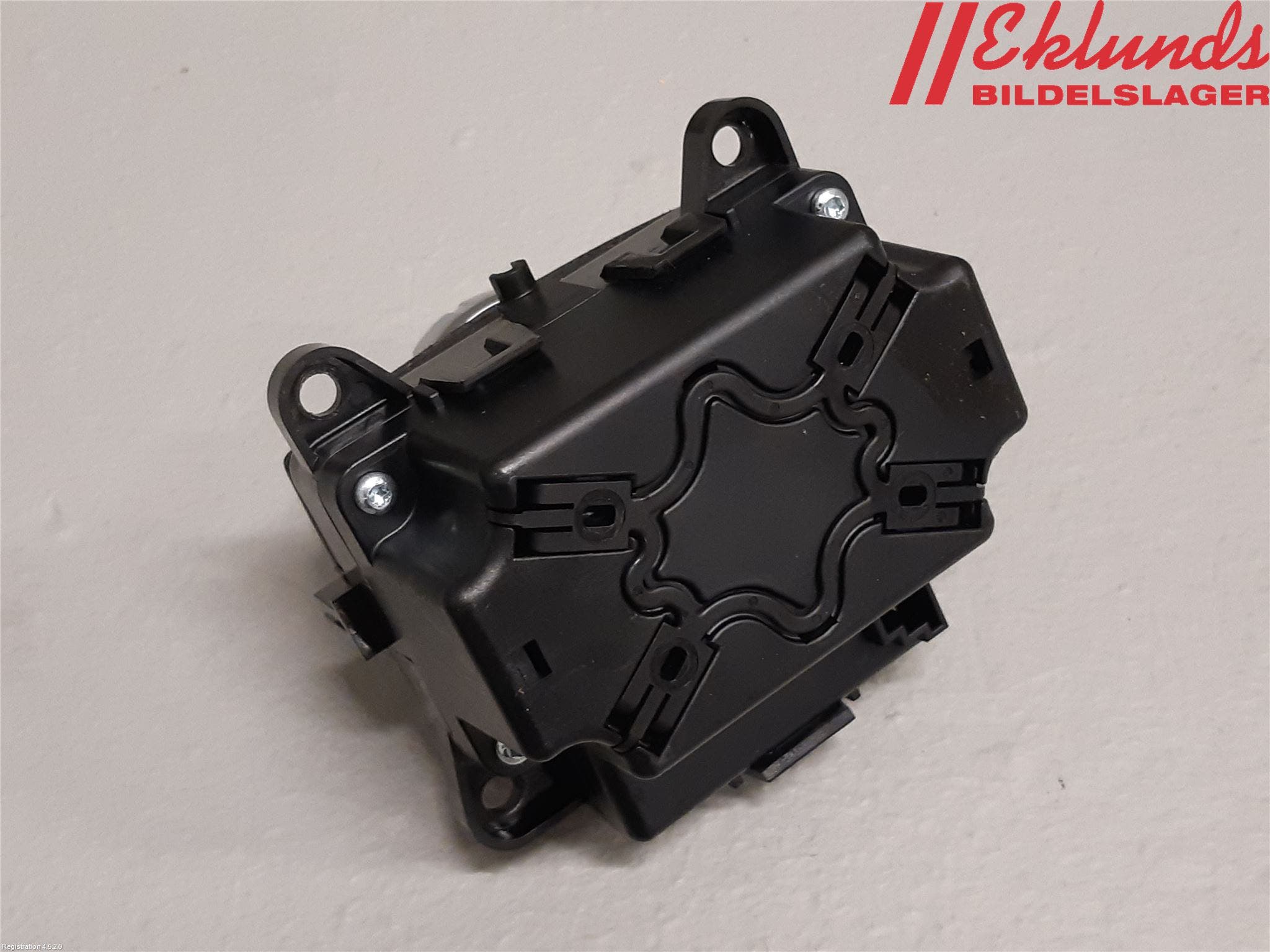 Mercedes-Benz MB E-KLASS (W212) 09-16 Strömställare Multifunktion