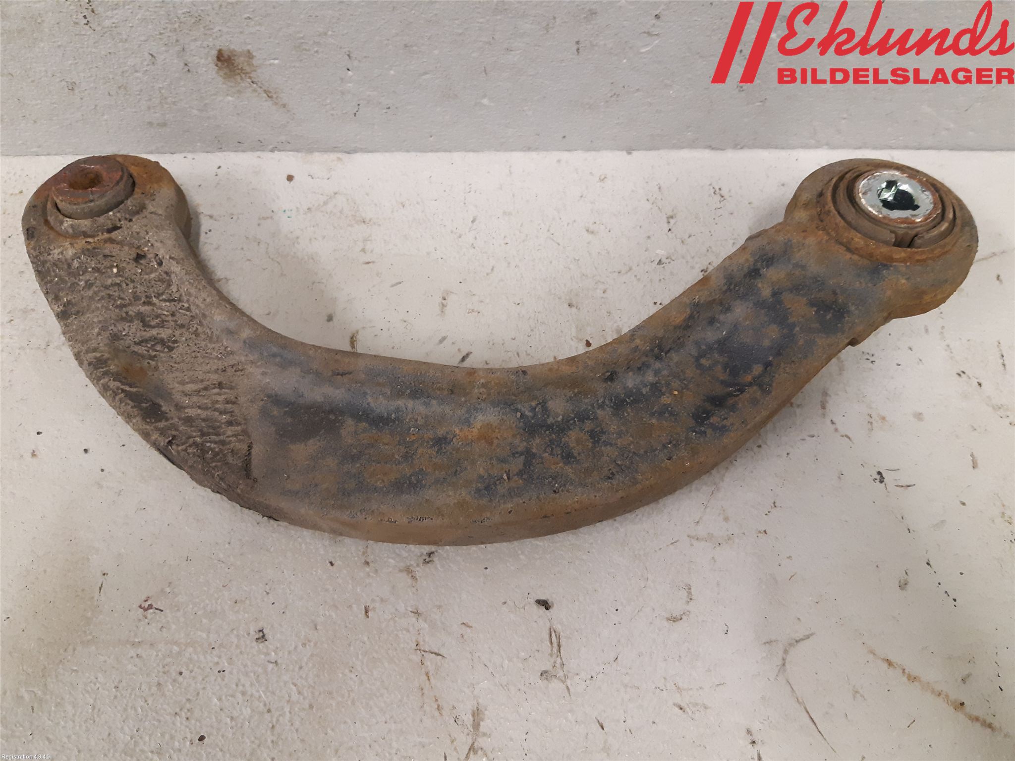 Ford MUSTANG VI 15-22 Bärarm Bak Höger