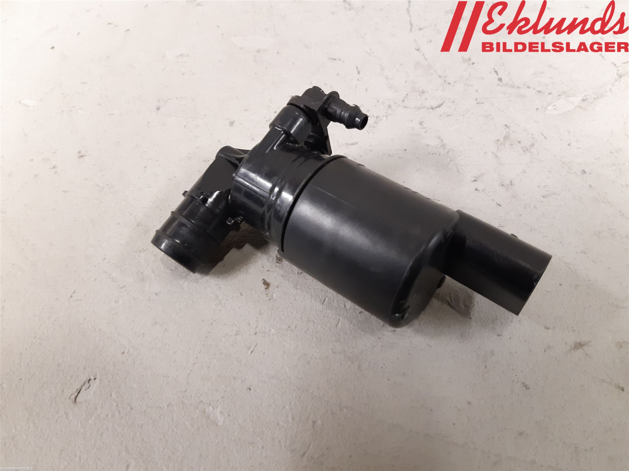 Volvo S60 19- Spolarpump Vindruta