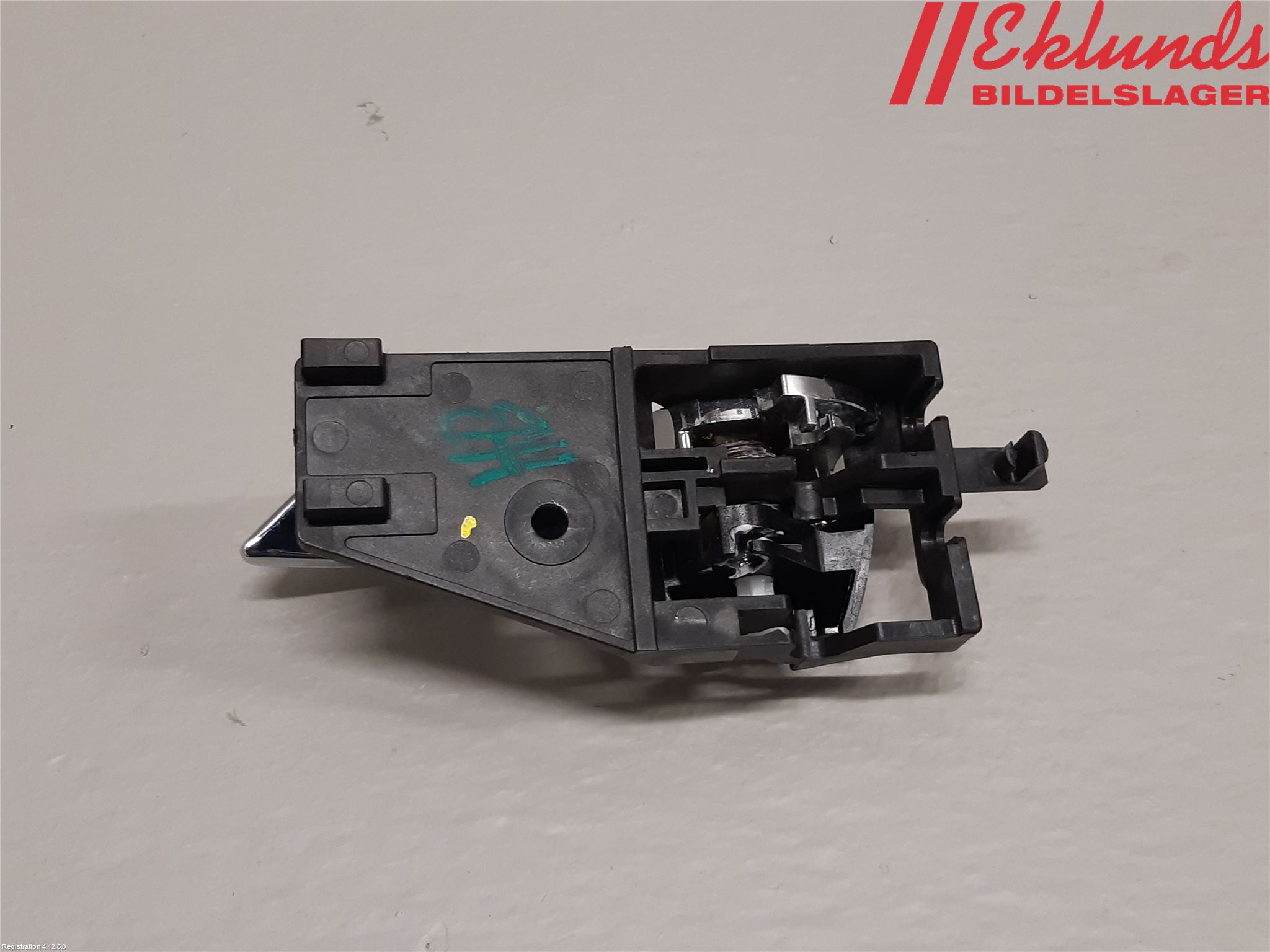 Suzuki VITARA 15- Dörrhandtag Inre Hö