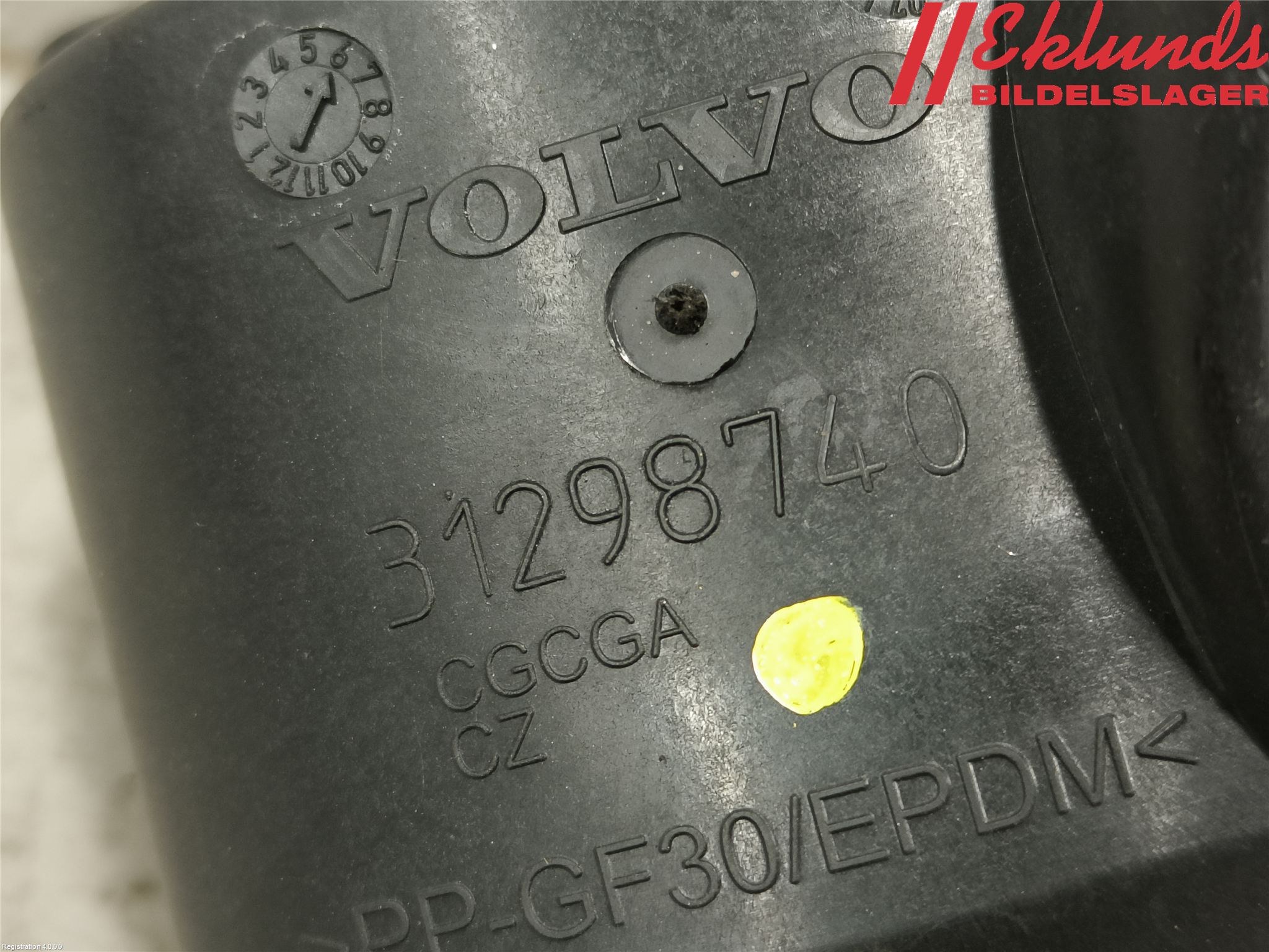 Volvo XC60 14-17 Tanklucka