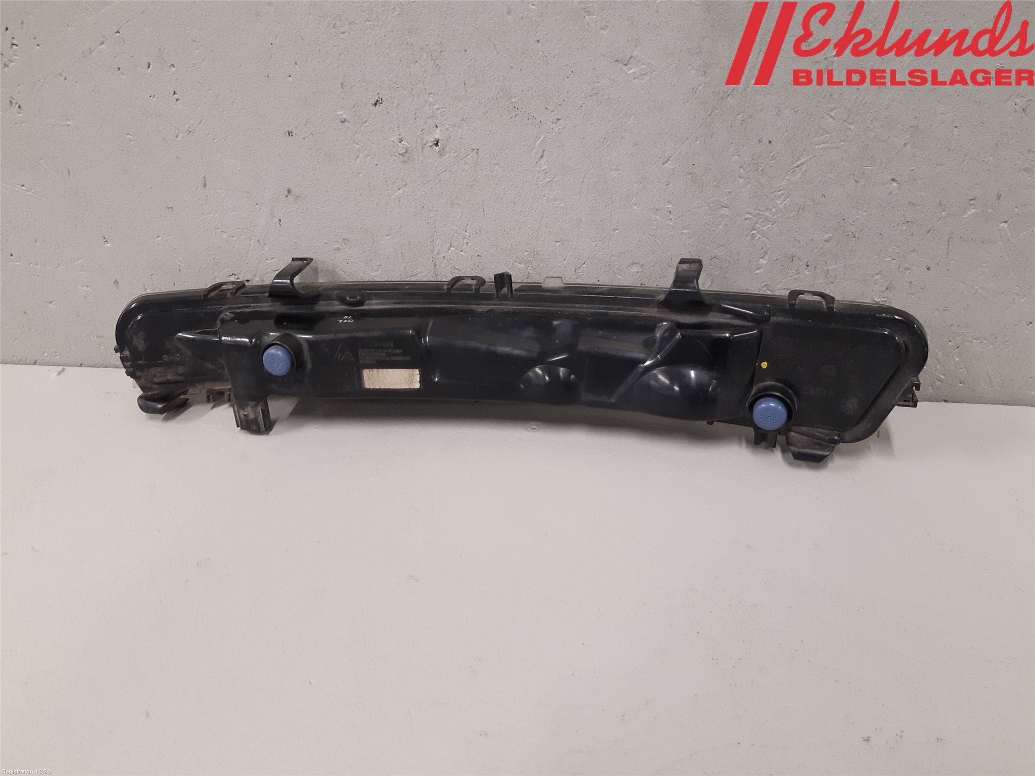 Ford MONDEO 07-15 Positionsljus Fram Hö