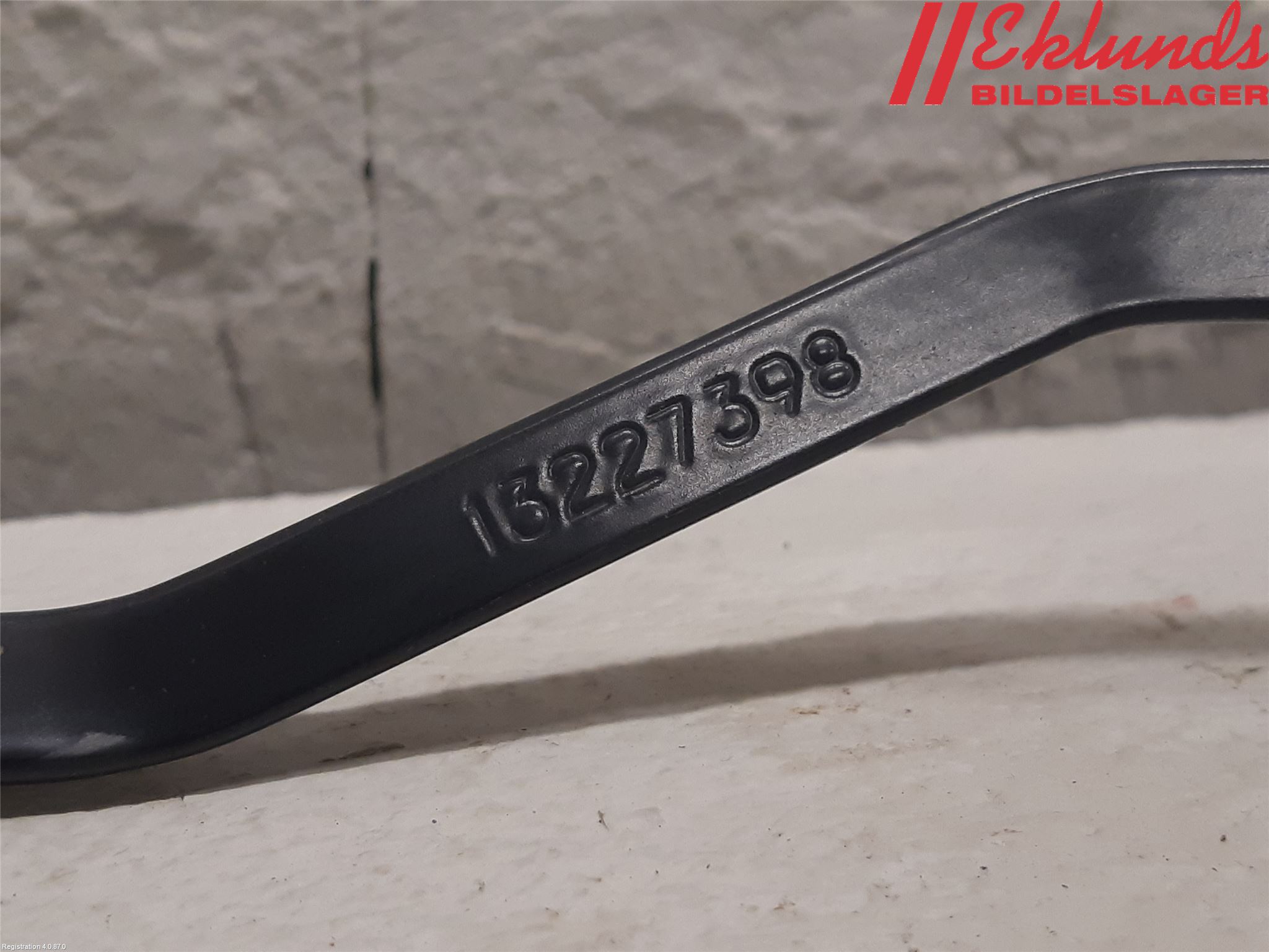Opel INSIGNIA 09-16 Torkararm Armar Vindruta