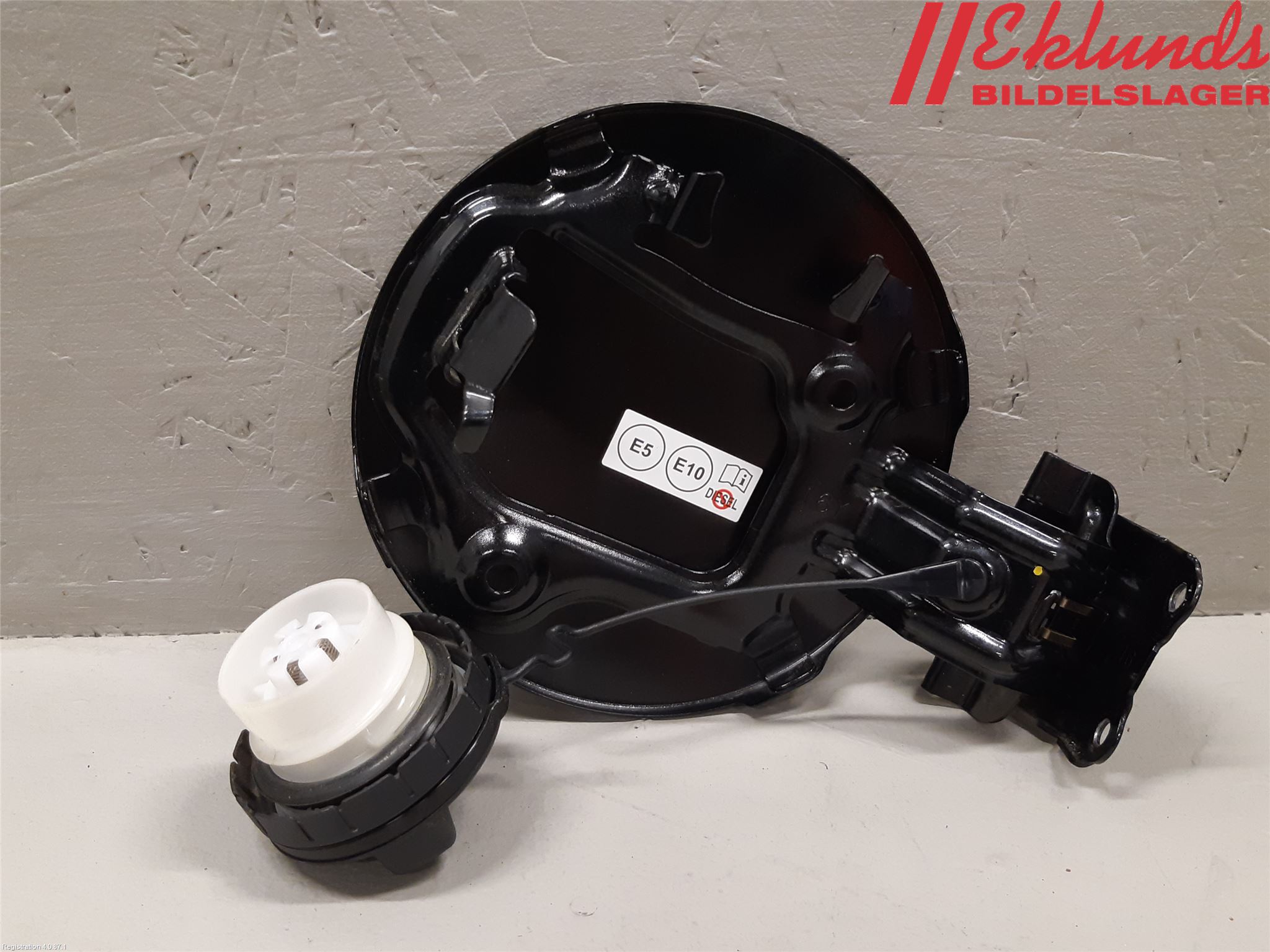 Toyota YARIS XP21 20- Tanklucka