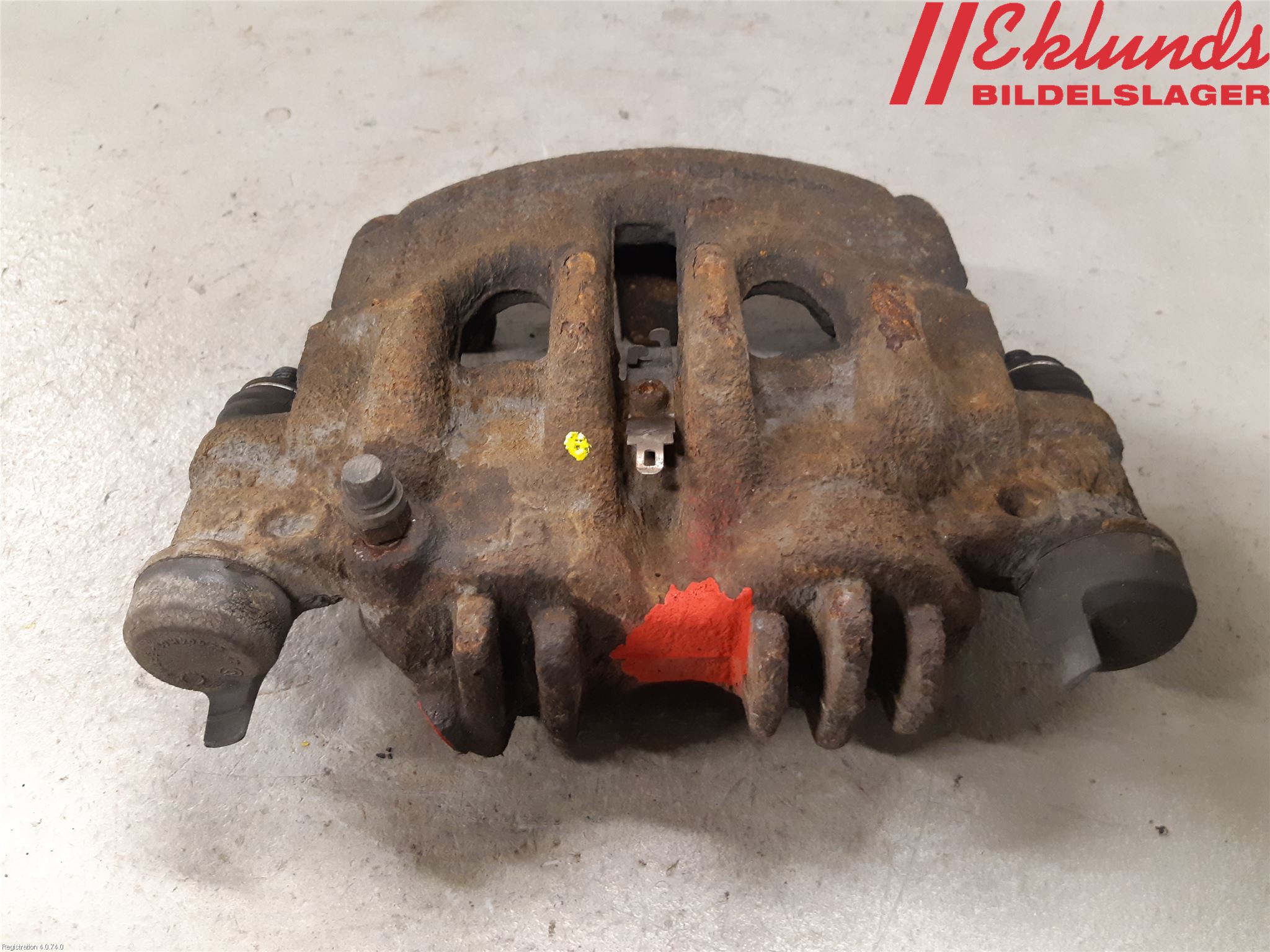 Nissan NV400 12-24 Bromsok Fram Vänster