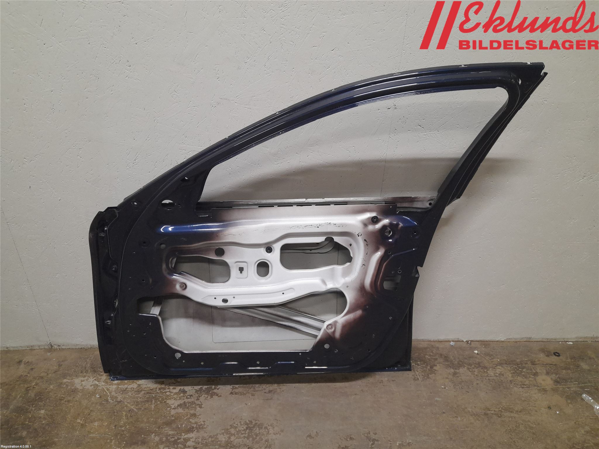 BMW 5 F10/F11/F18 09-17 Dörr Fram Höger
