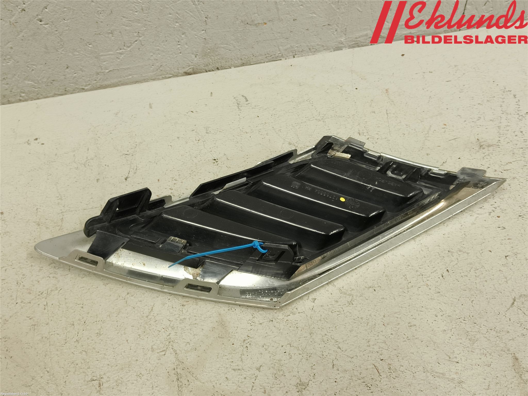 Saab 9-3 VER2/VER3 08-15 Grilldel Höger