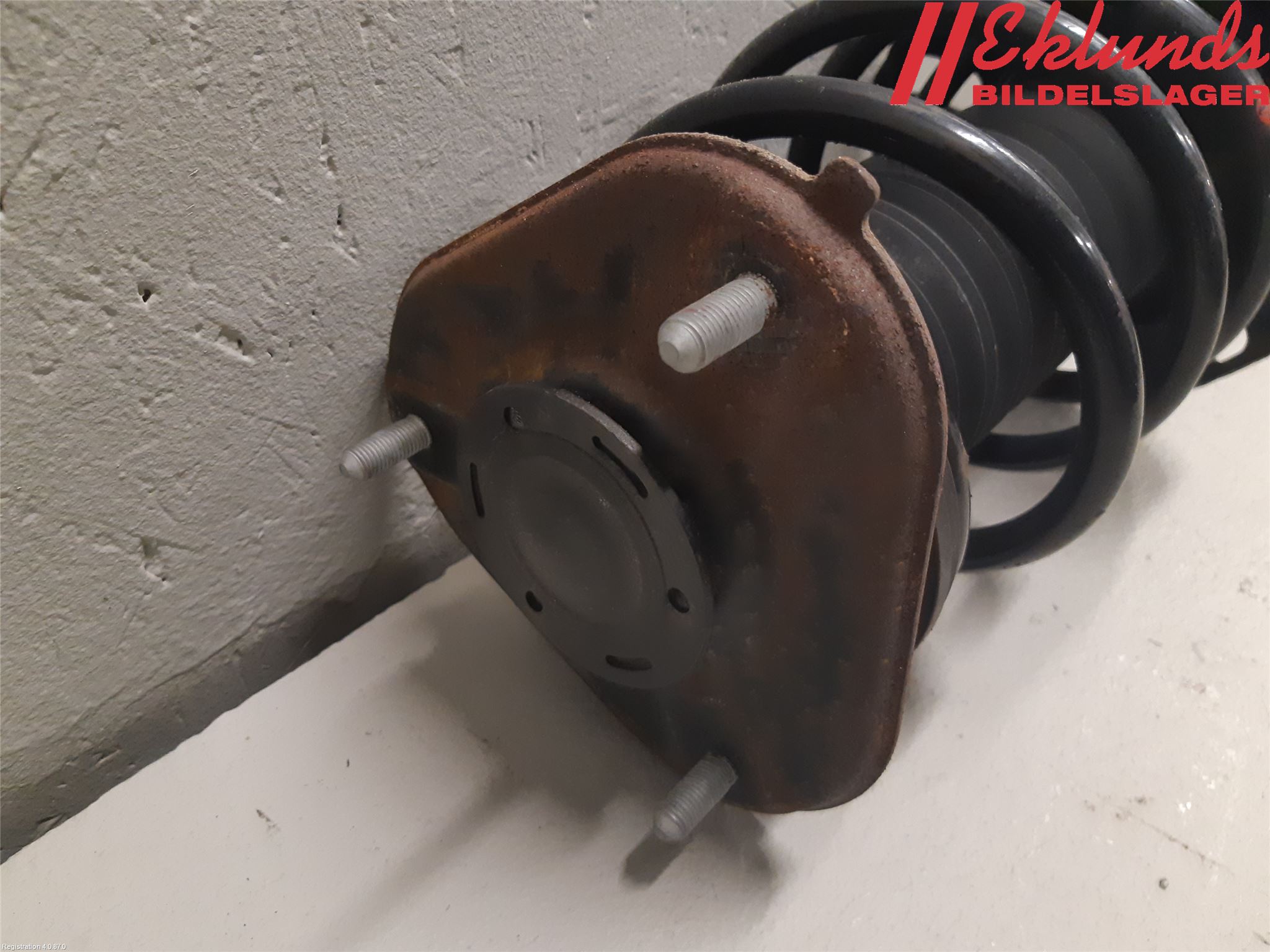 Toyota COROLLA 19- Fjäderben Fram Höger