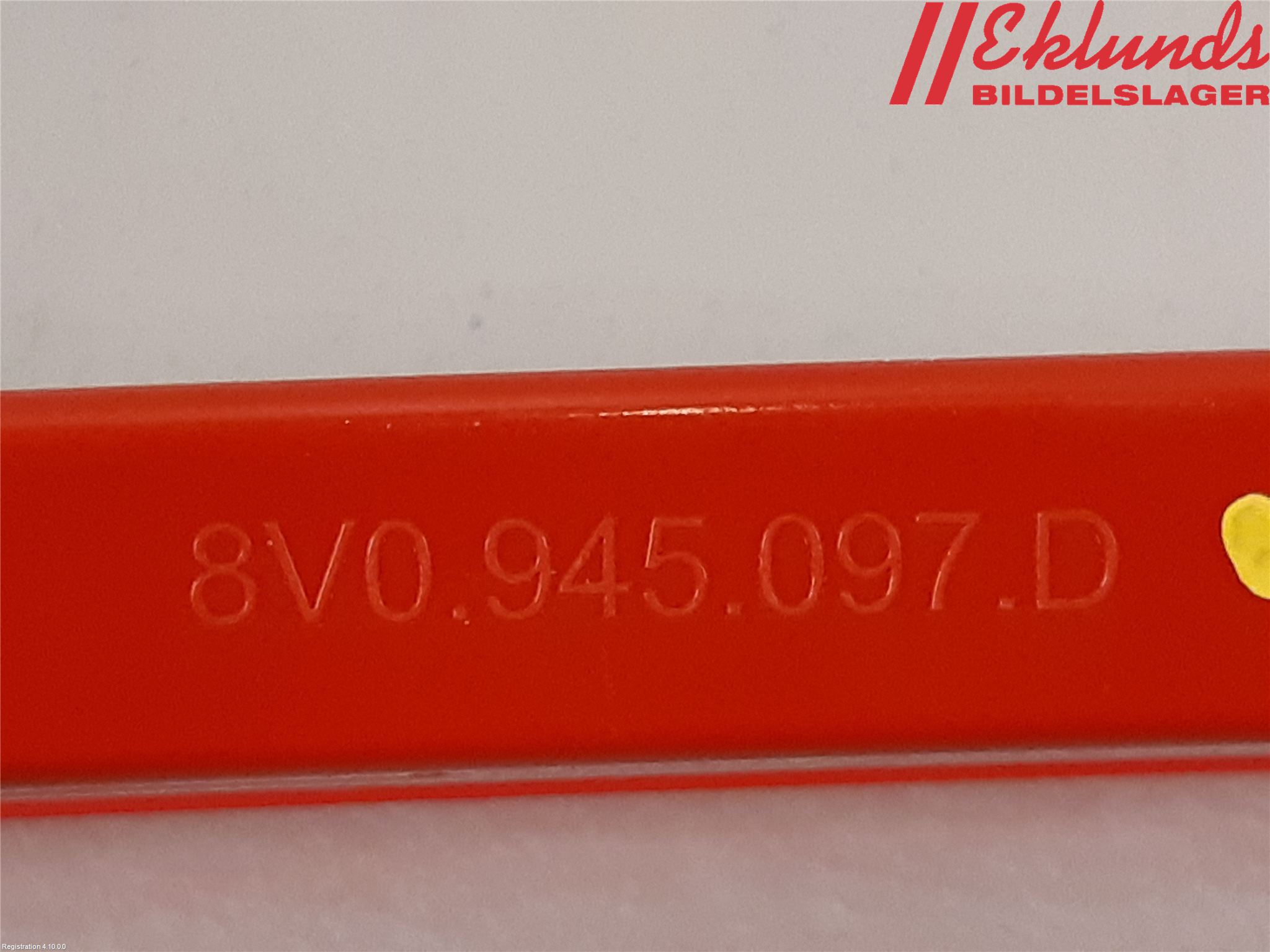 Volkswagen VW T-CROSS 19- Bromsljus Bakruta