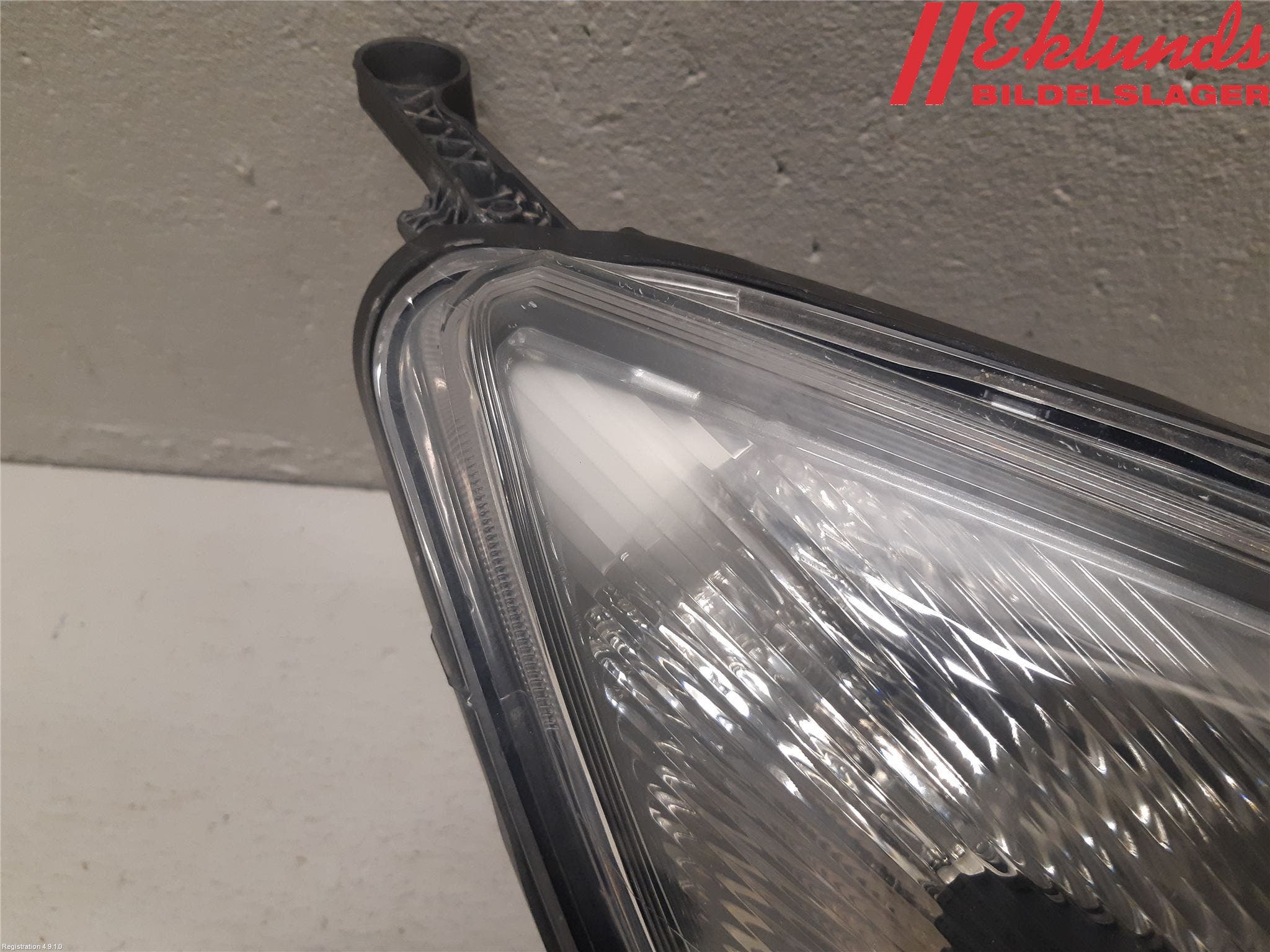 Opel ASTRA J 10-15 Strålkastare Höger