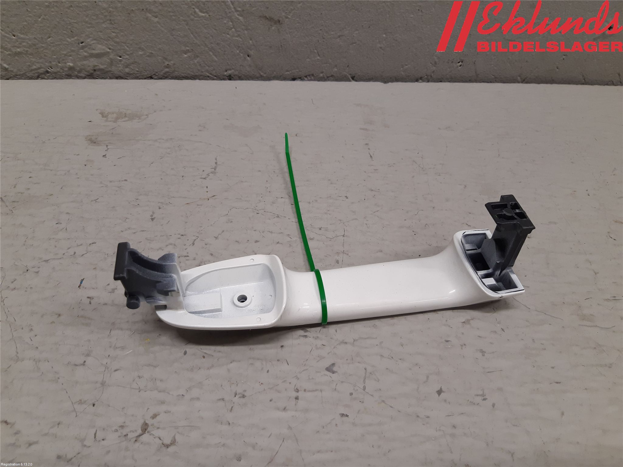 Toyota AURIS 13-19 Dörrhandtag Yttre Hö