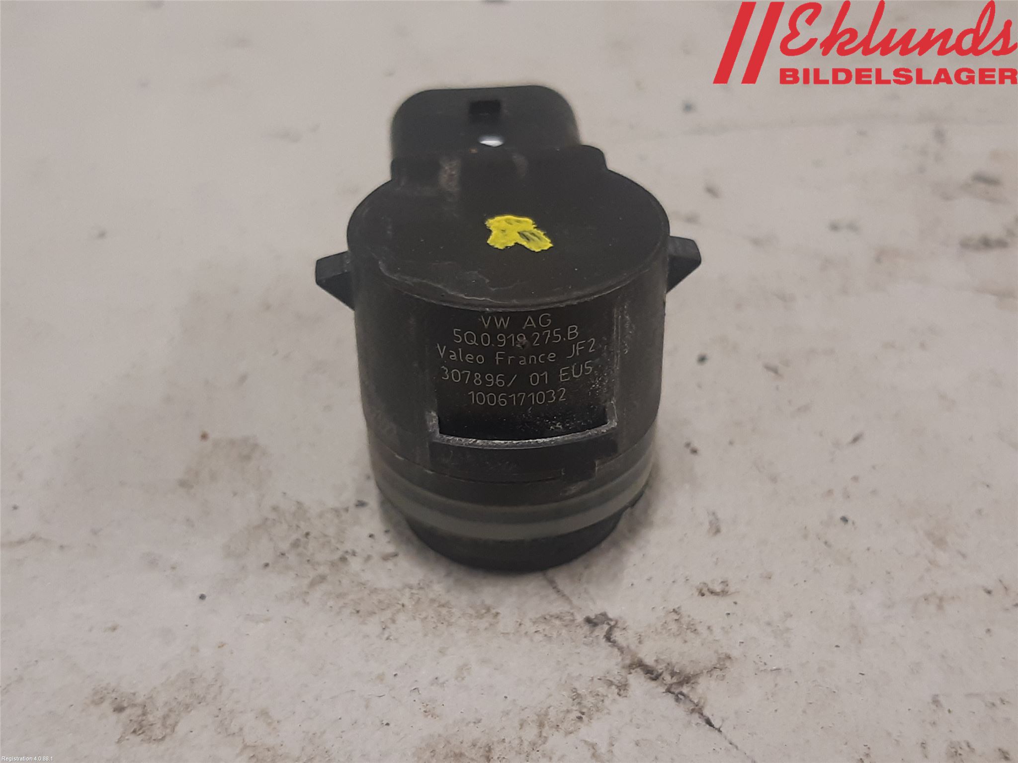 Volkswagen VW PASSAT 15-19 Parkeringshjälp Frontsensor