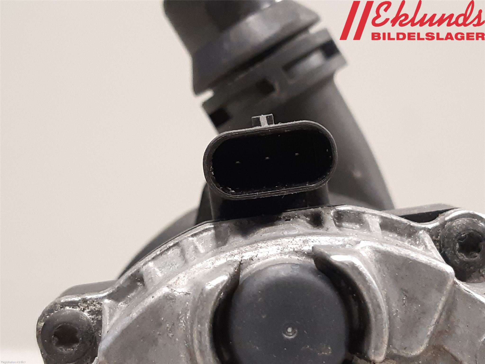 BMW 5 G30/G31/F90 17-23 Vattenpump