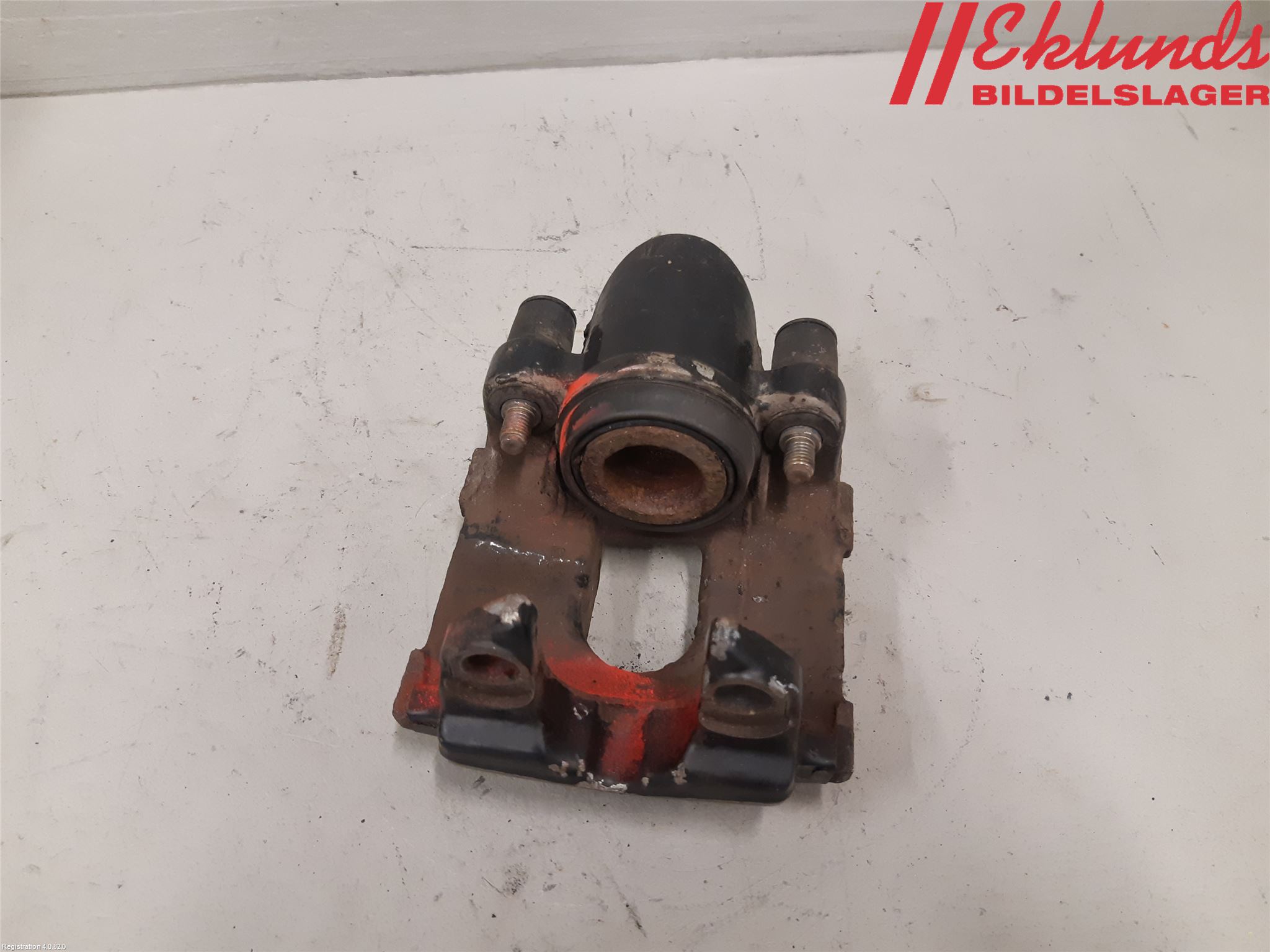 BMW 6 E63/64    02-10 Bromsok Bak Vänster