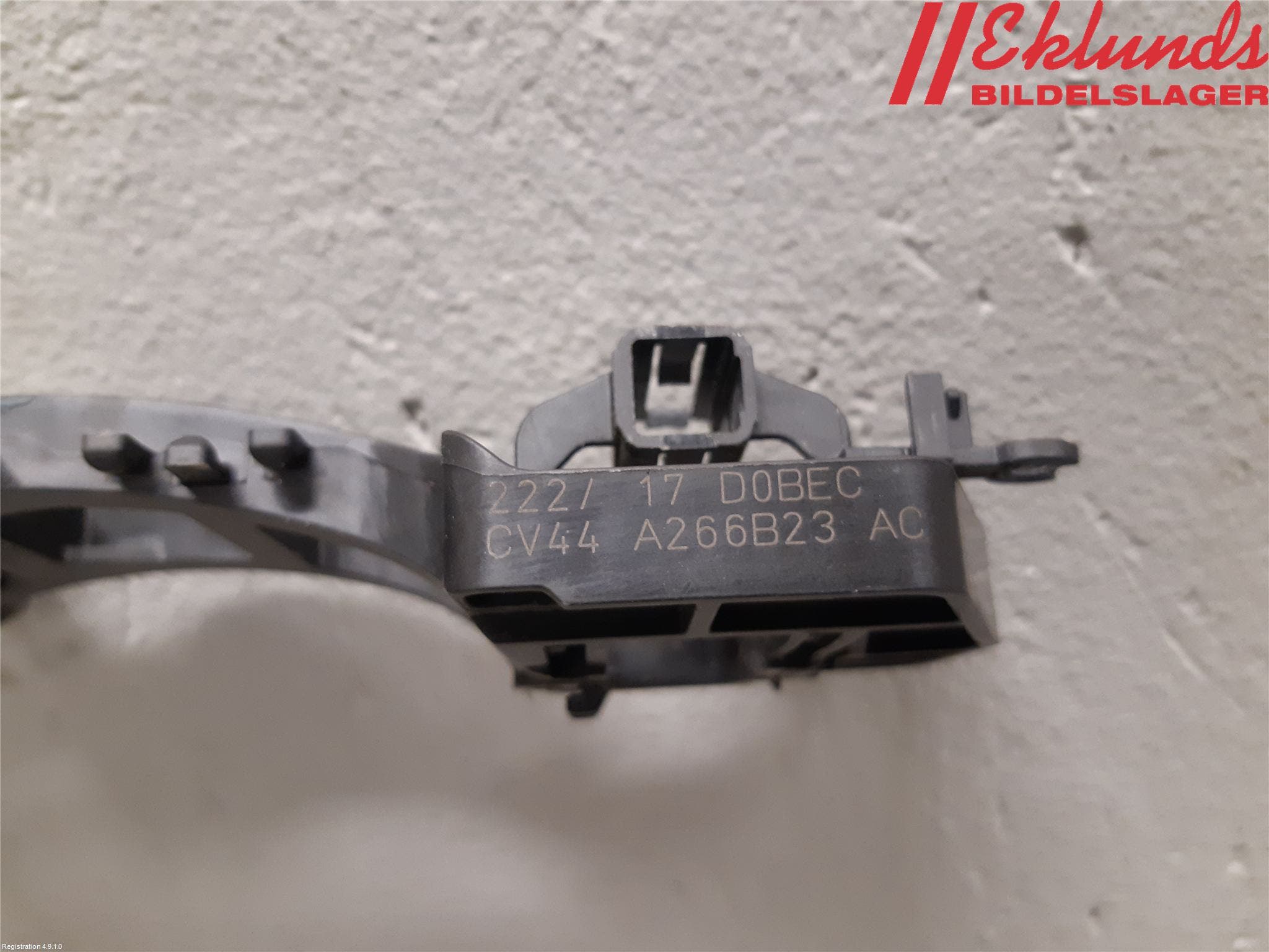 Ford KUGA 17-19 Dörrhandtag Yttre Vä