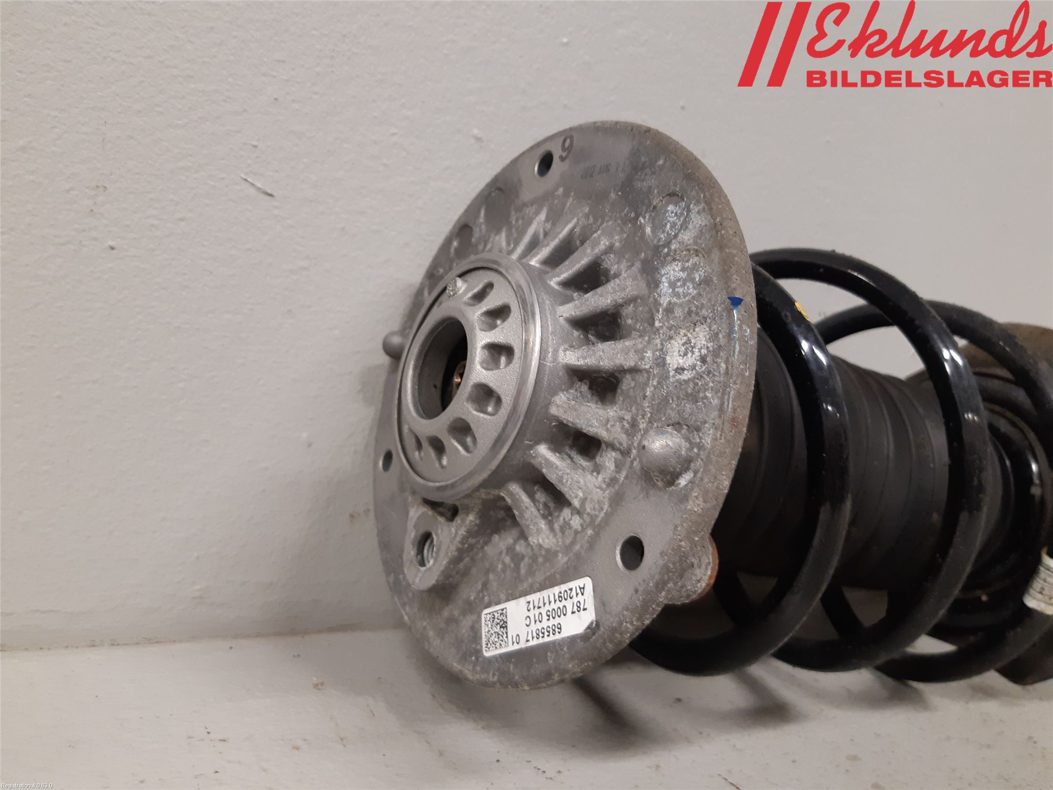 BMW 3 F30/F31/F80 12-19 Fjäderben Fram Höger