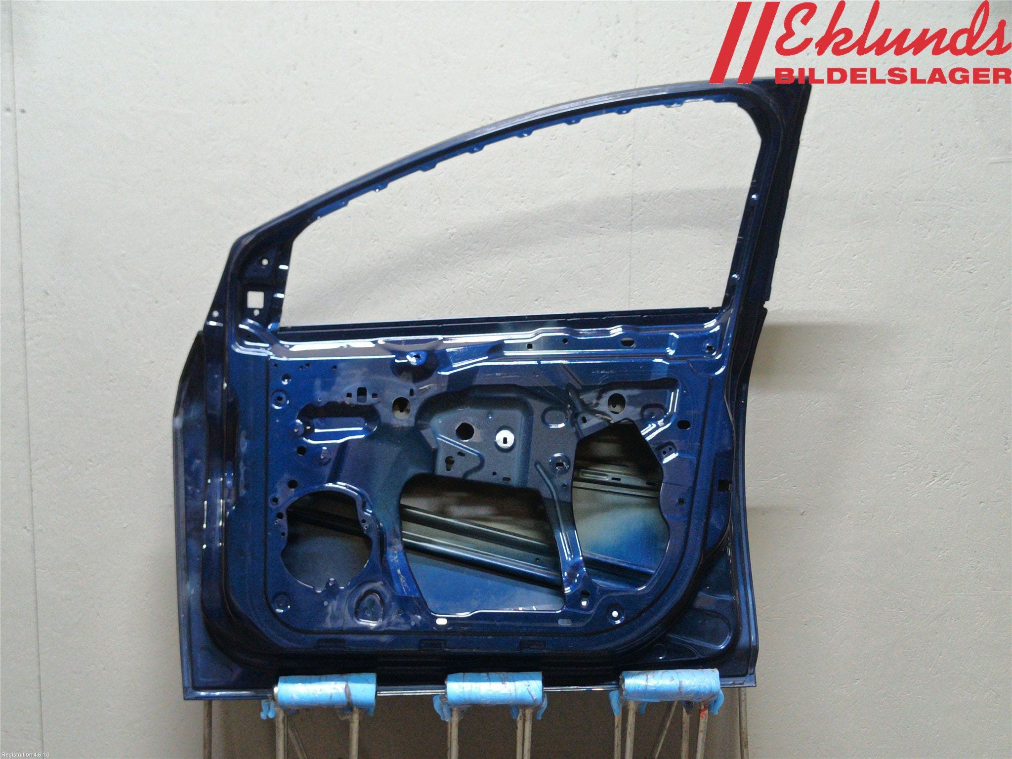 Ford FOCUS 11-14 Dörr Fram Höger