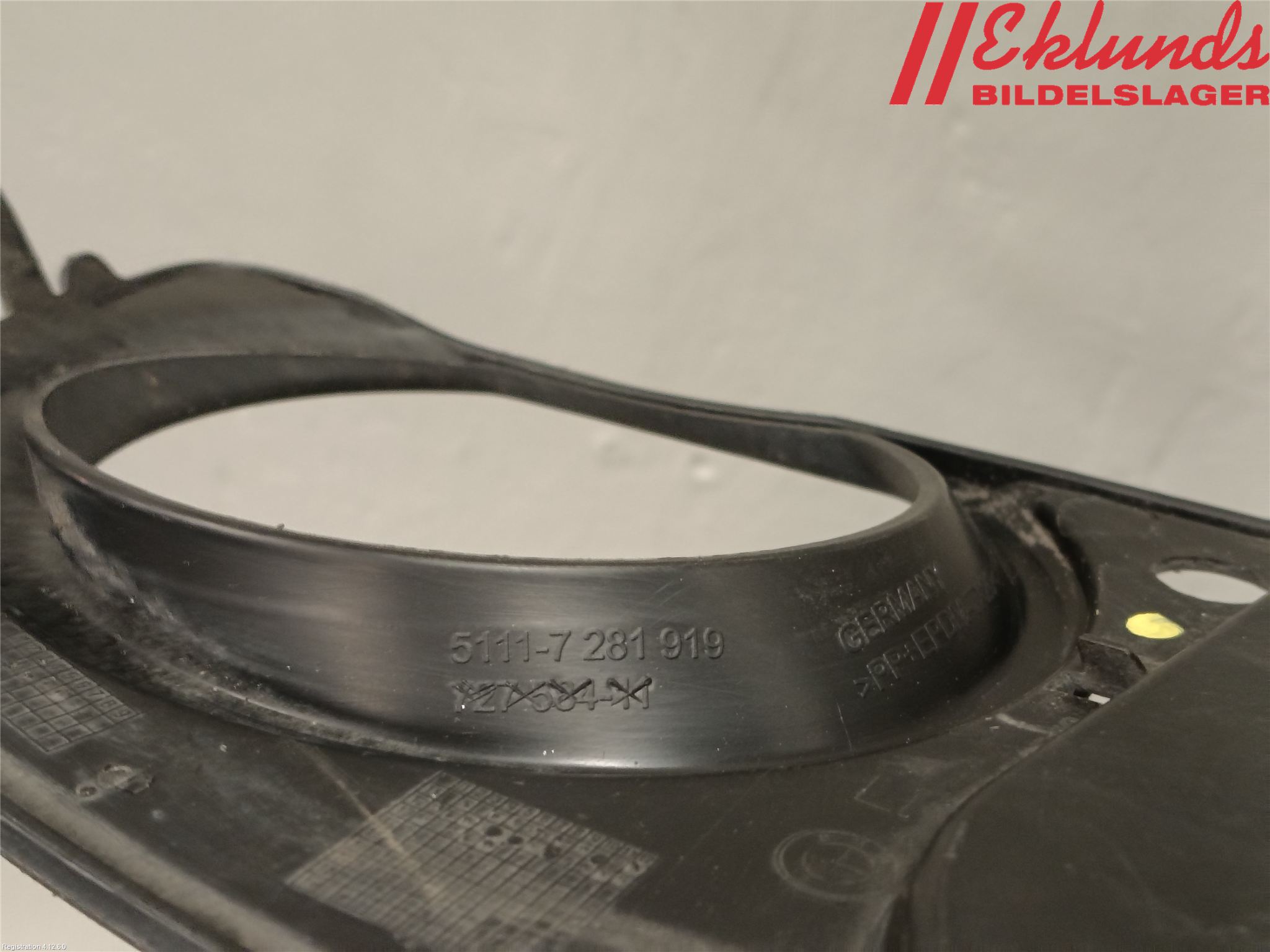 BMW 3 F30/F31/F80 12-19 Dimljussarg Fram