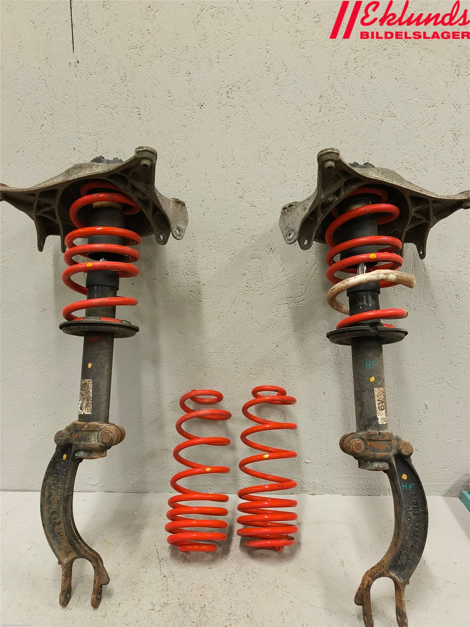 Audi A4 12-15 Fjäderben Fram Höger