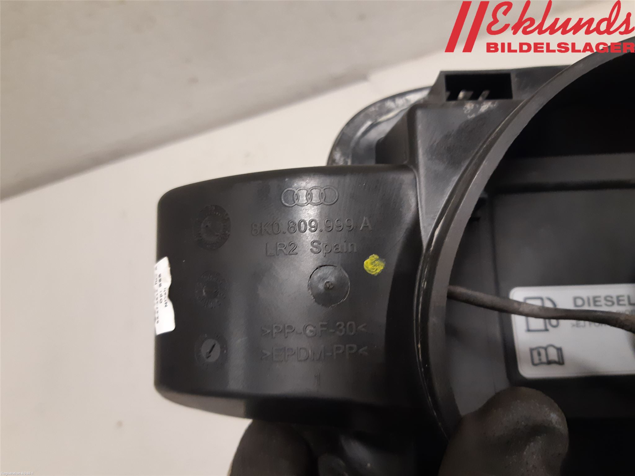 Audi A4 12-15 Tanklucka