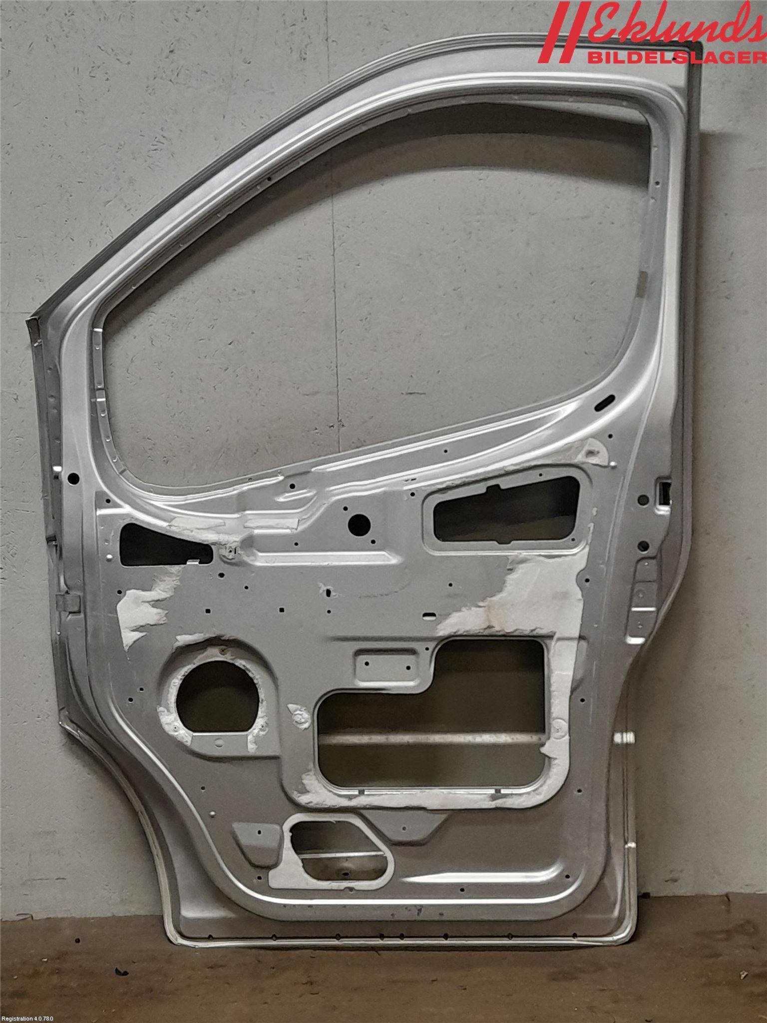 Nissan PRIMASTAR Dörr Fram Höger