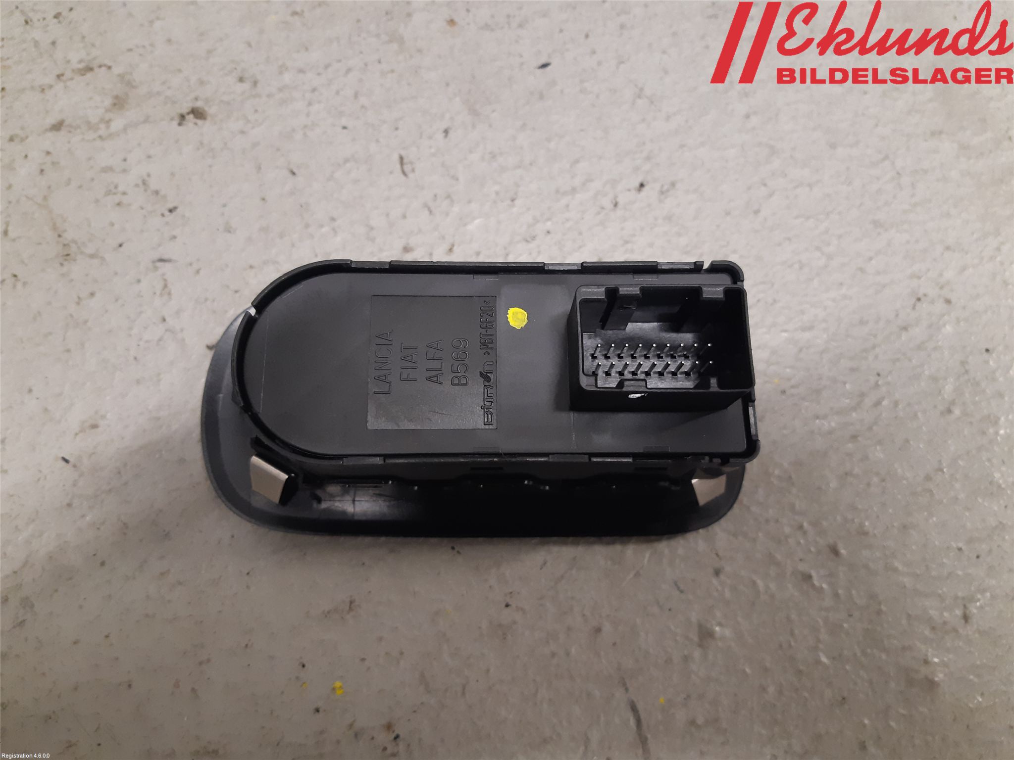 Fiat 500e 20- Strömställare Elhiss