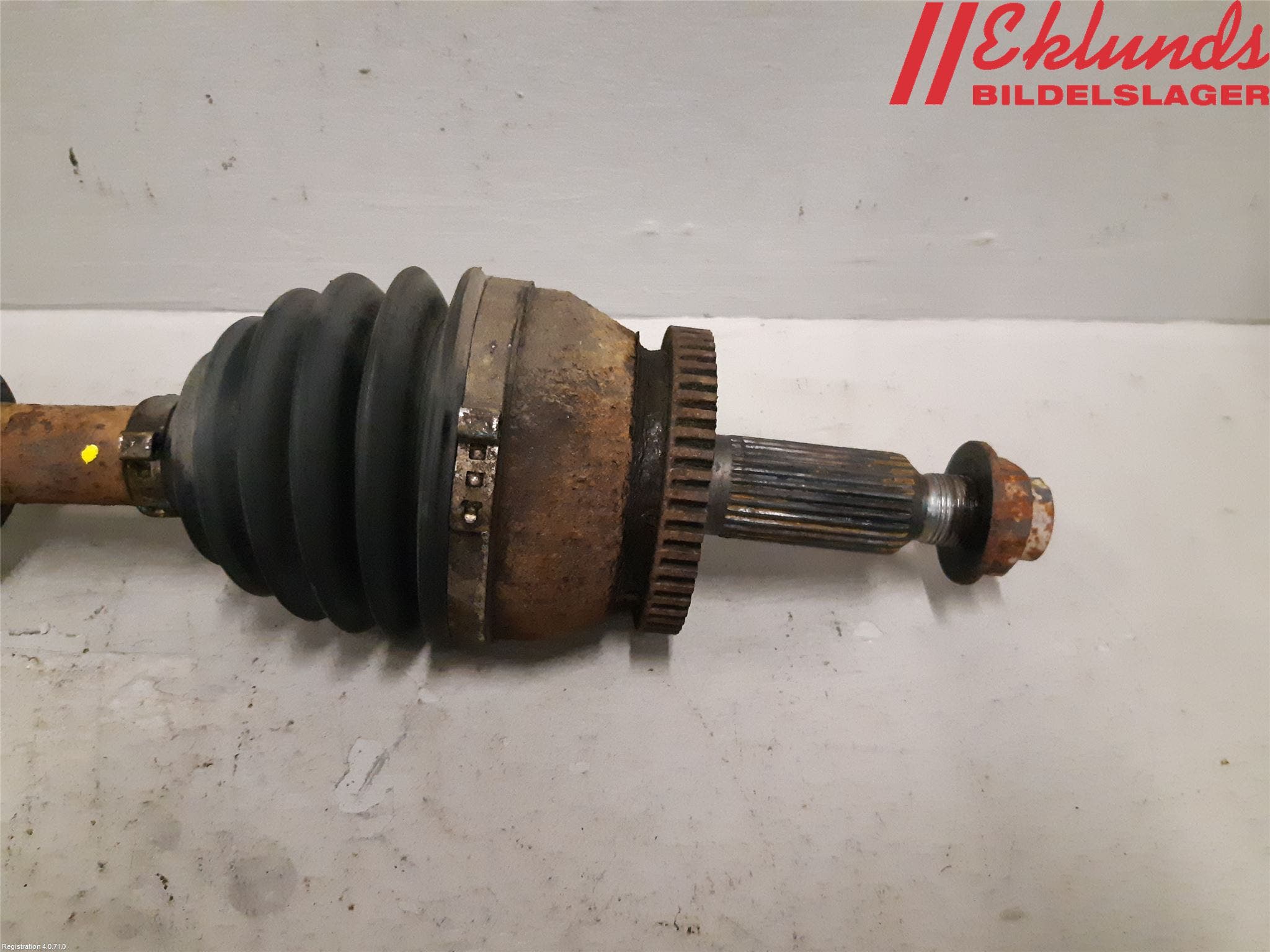 Kia SORENTO 10-14 Drivaxel Fram Höger