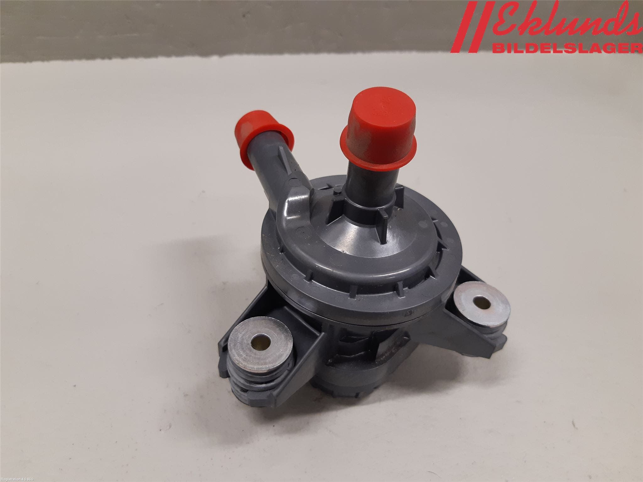 Volvo V60 11-13 Vattenpump