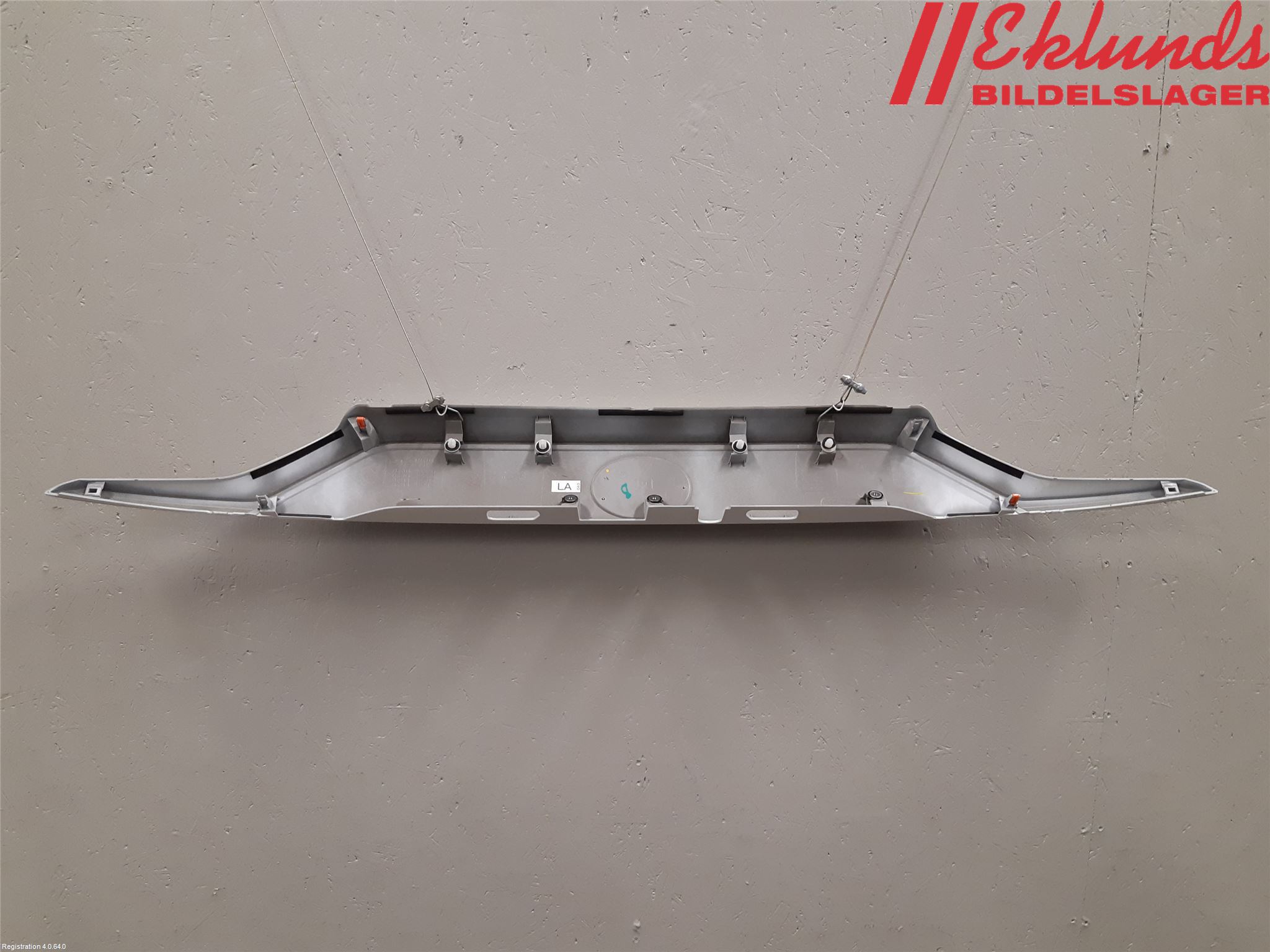 Toyota RAV4 19- List Bak-Baklucka