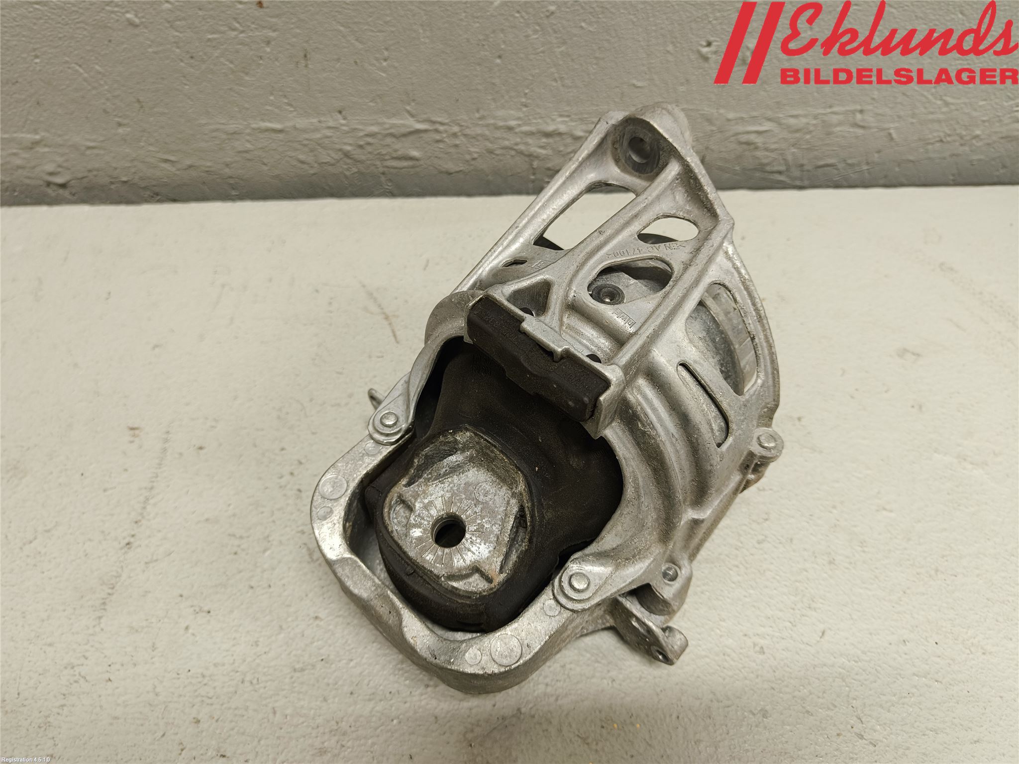 Audi A6 F2/C8 19- Motorkudde