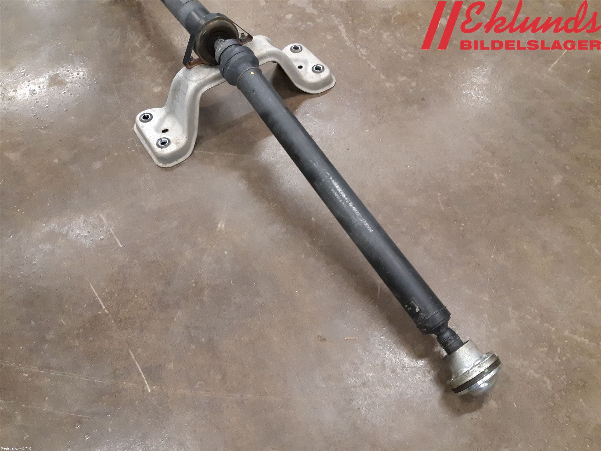 Volvo XC60 14-17 Mellanaxel Komp