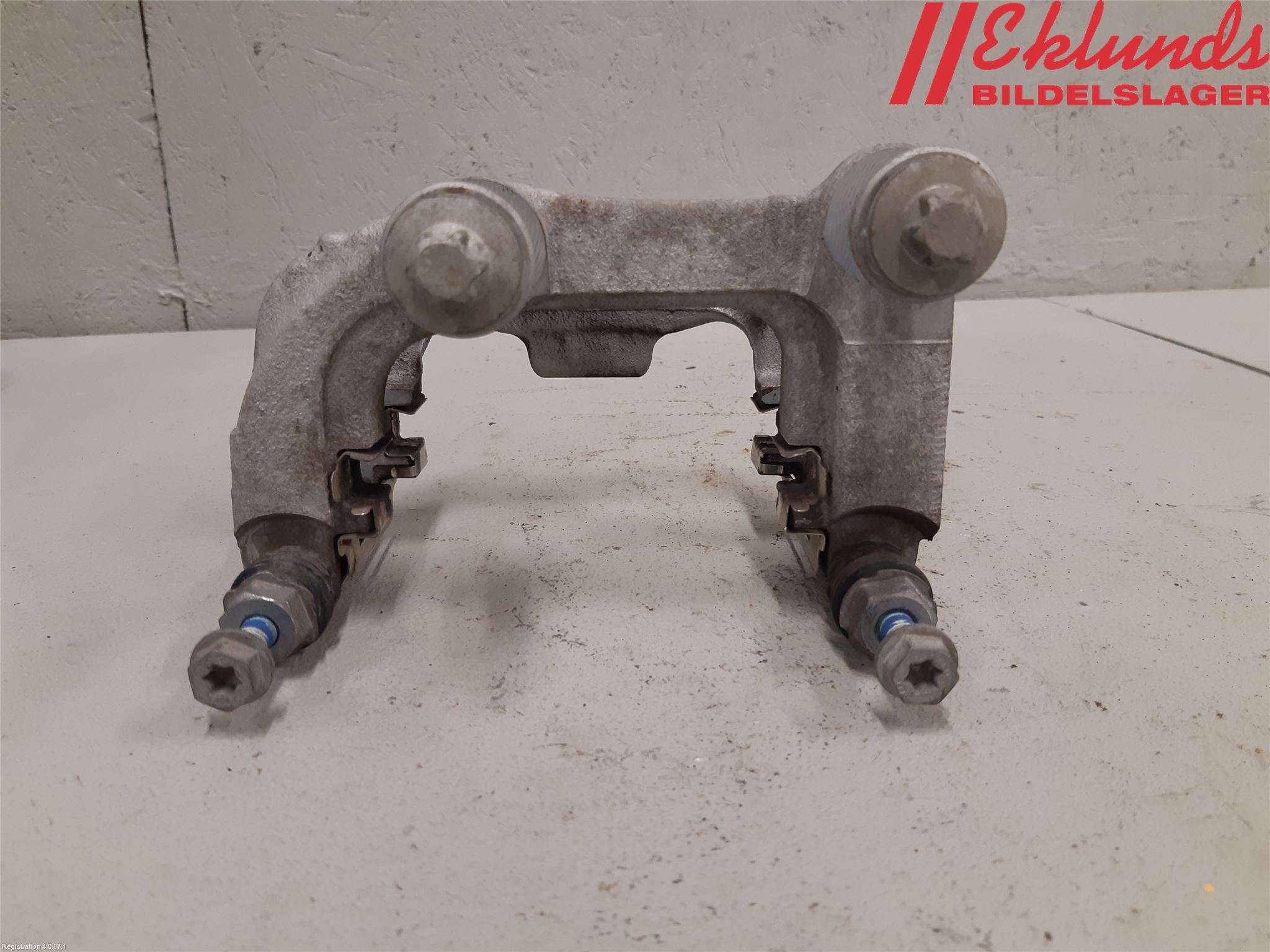 BMW iX I20 22- Bromsokshållare